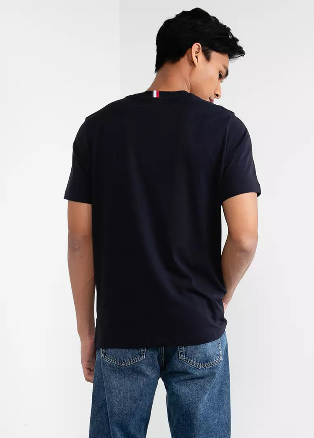 Темно-синя футболка Tommy Hilfiger