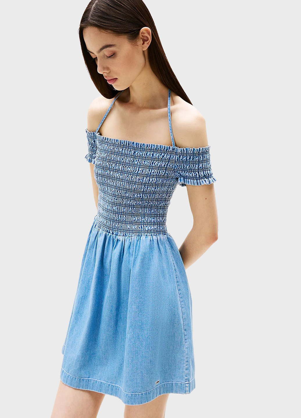 Синя джинсова сукня кльош, з відкритими плечима Tommy Jeans варенка