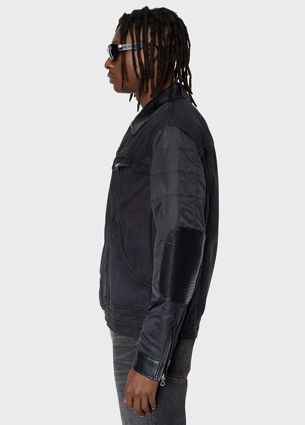 Чорна демісезонна куртка Diesel