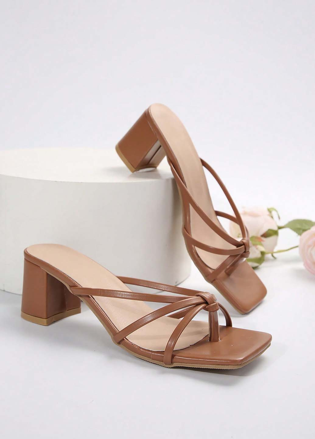 Коричневые босоножки SHEIN