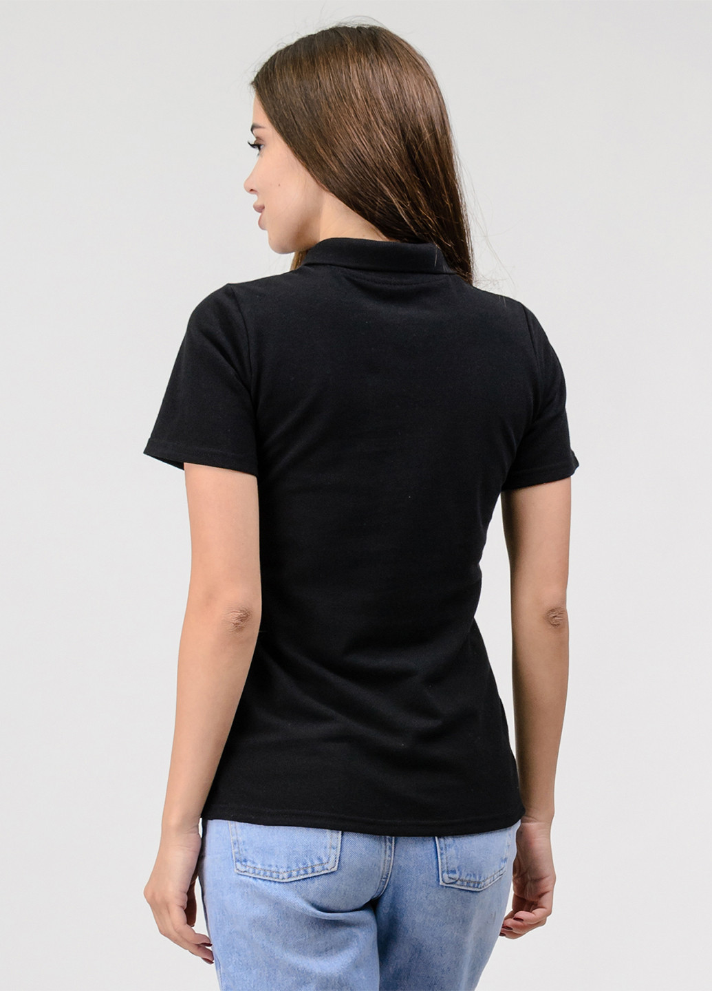Черная женская футболка-поло Go Fitness с логотипом