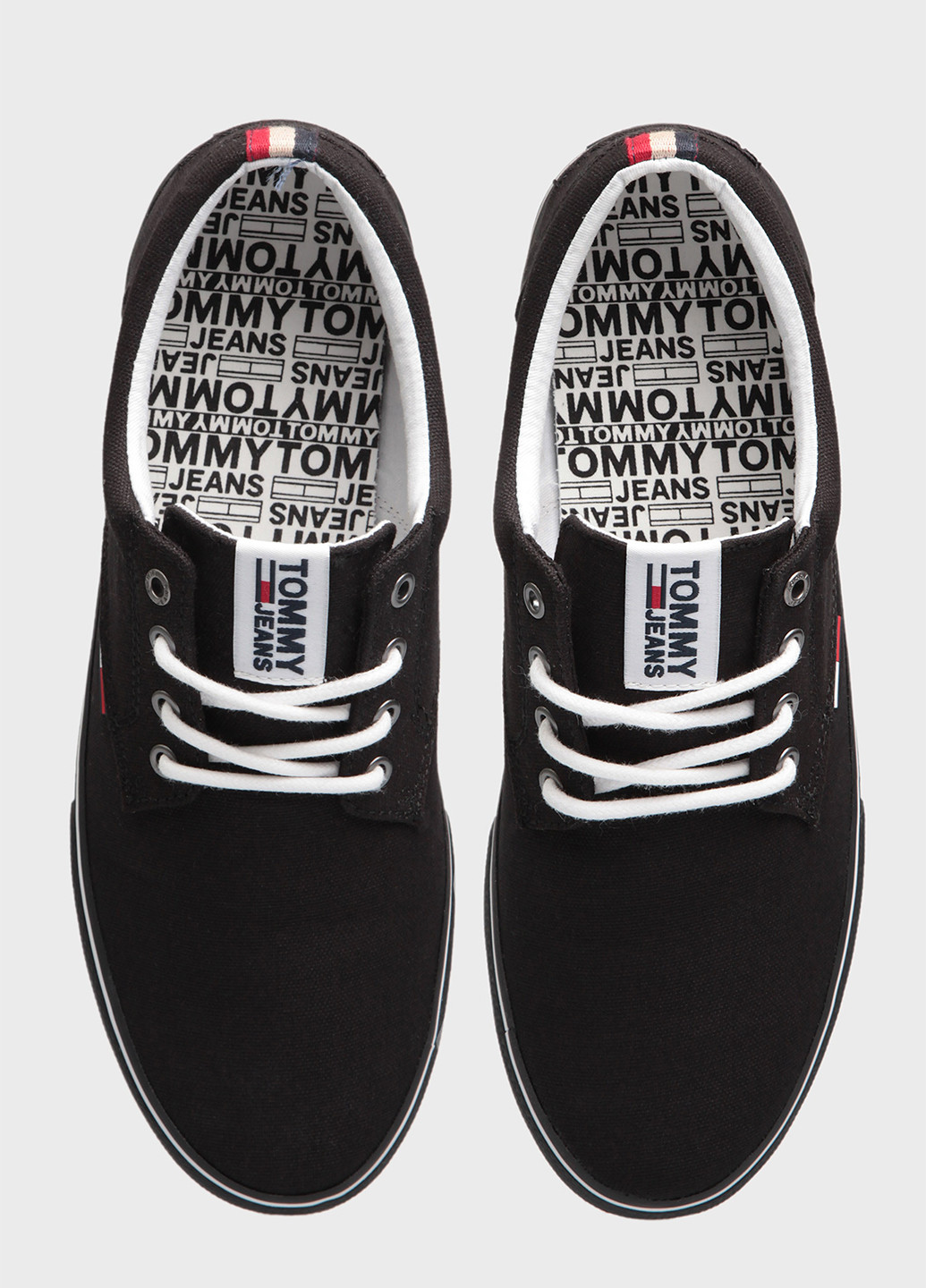 Черные спортивные туфли Tommy Hilfiger на шнурках