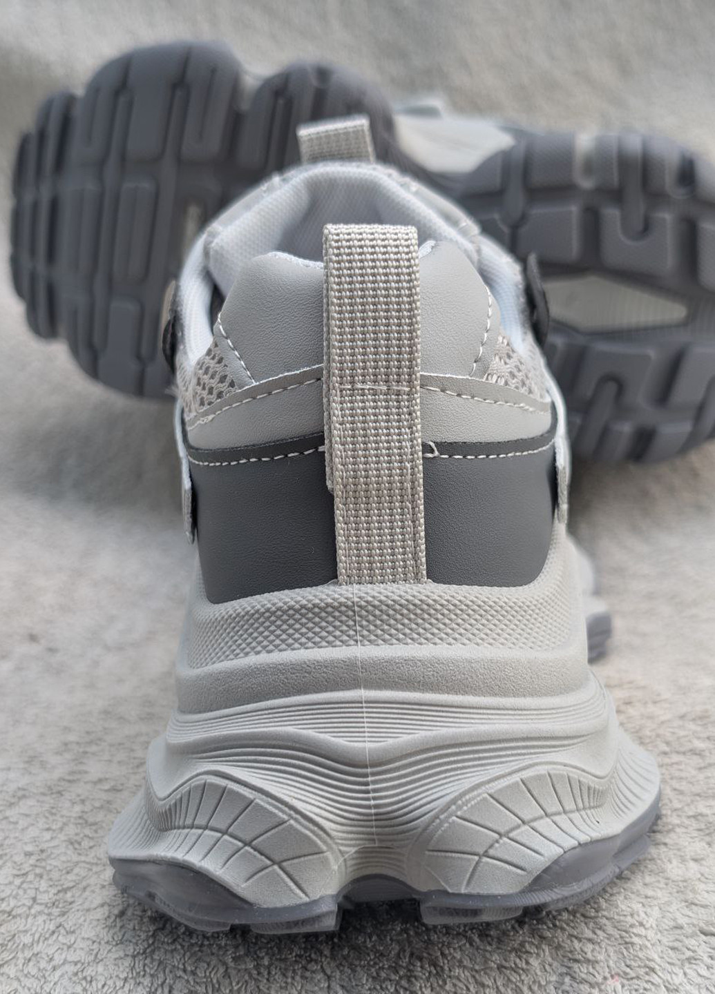 Кросівки No Brand сірі демісезони (359368667)