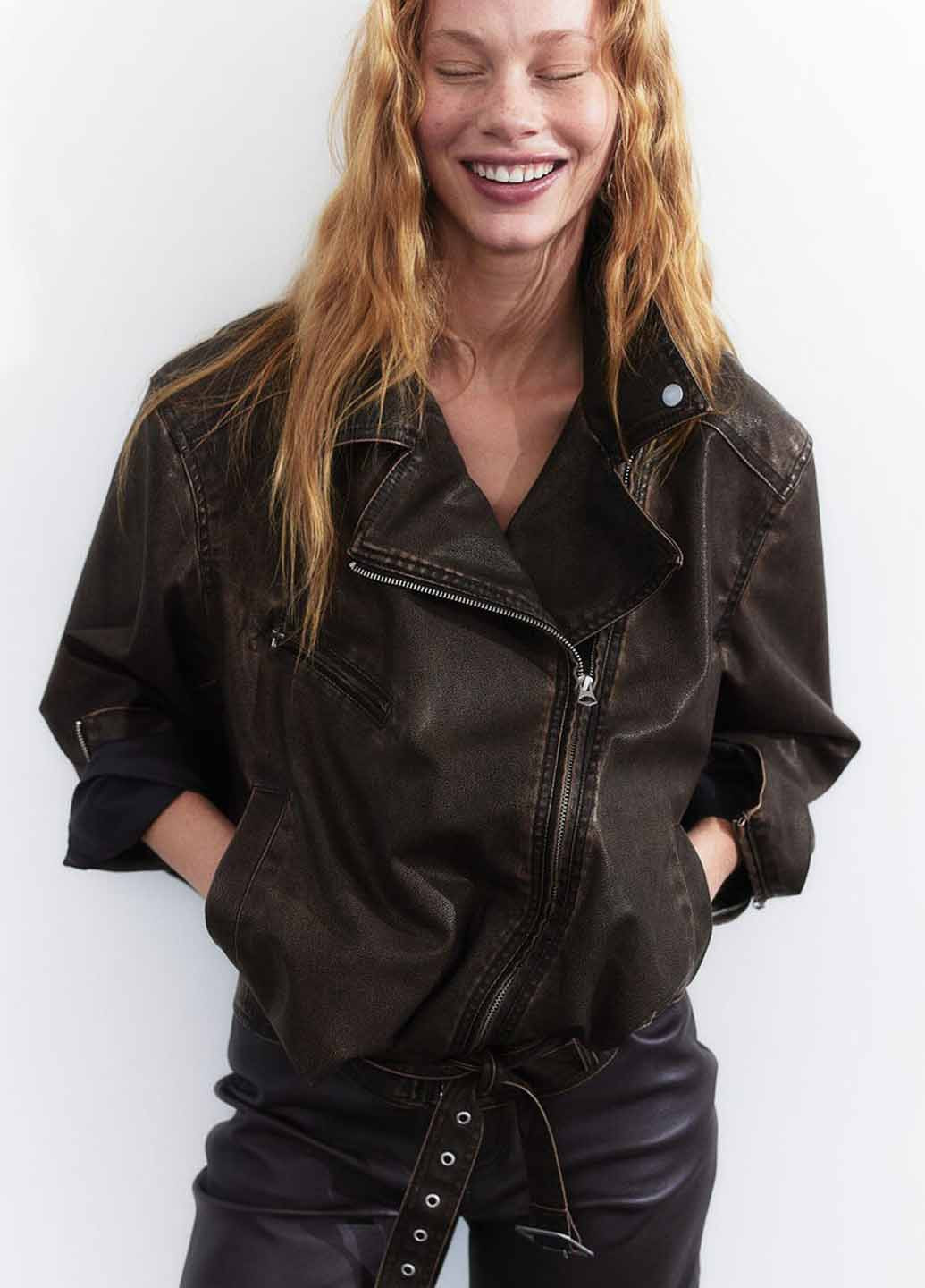 Темно-коричневая демисезонная куртка косуха H&M