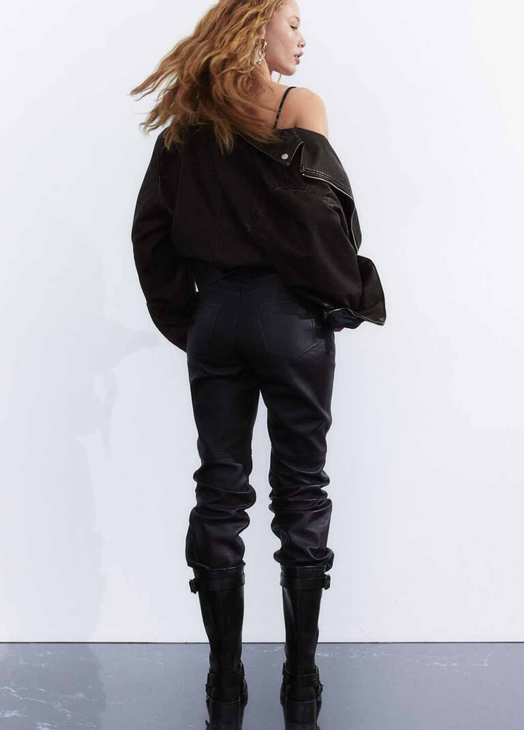 Темно-коричневая демисезонная куртка косуха H&M