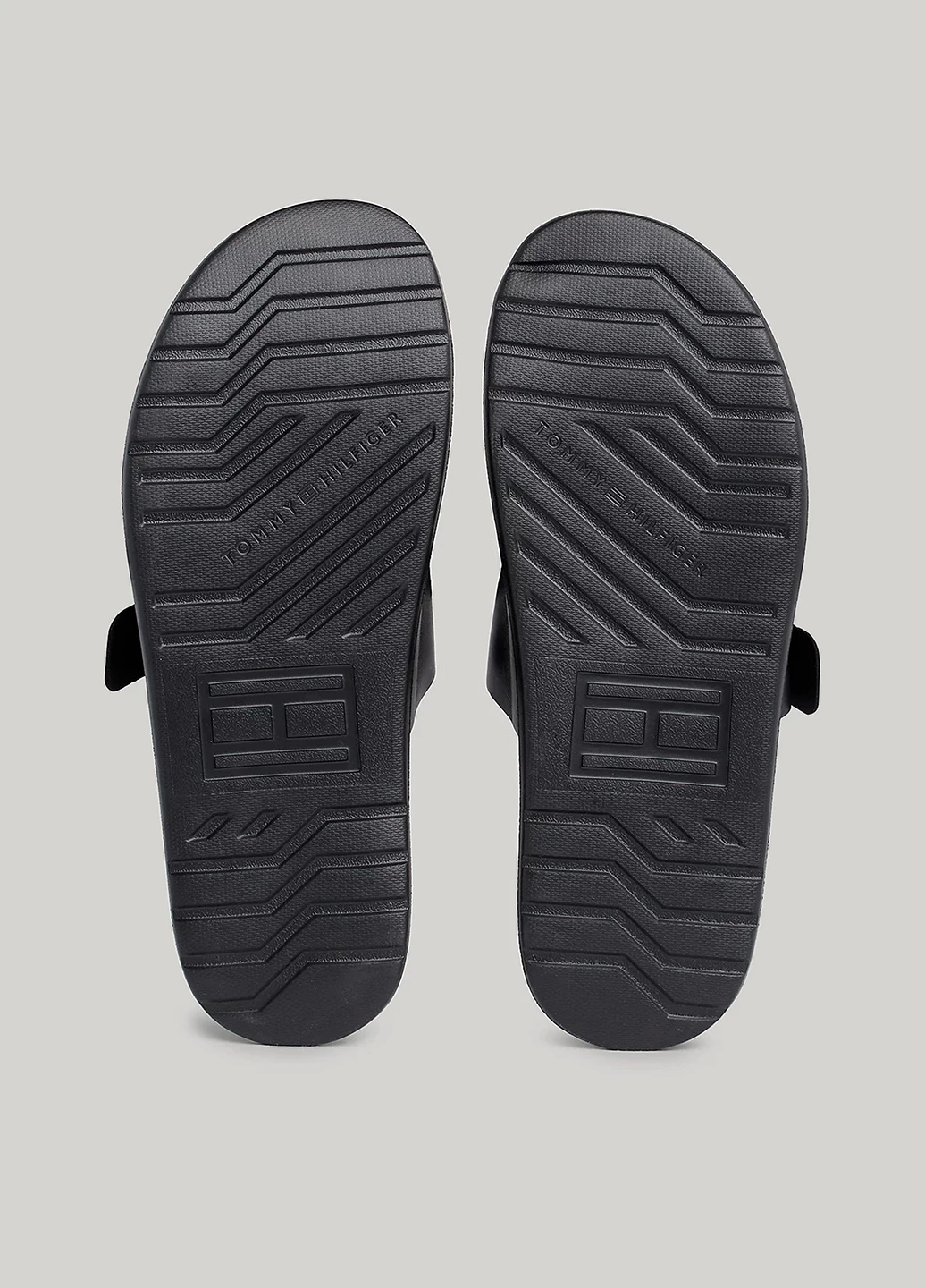 Шльопанці Tommy Hilfiger (330222177)