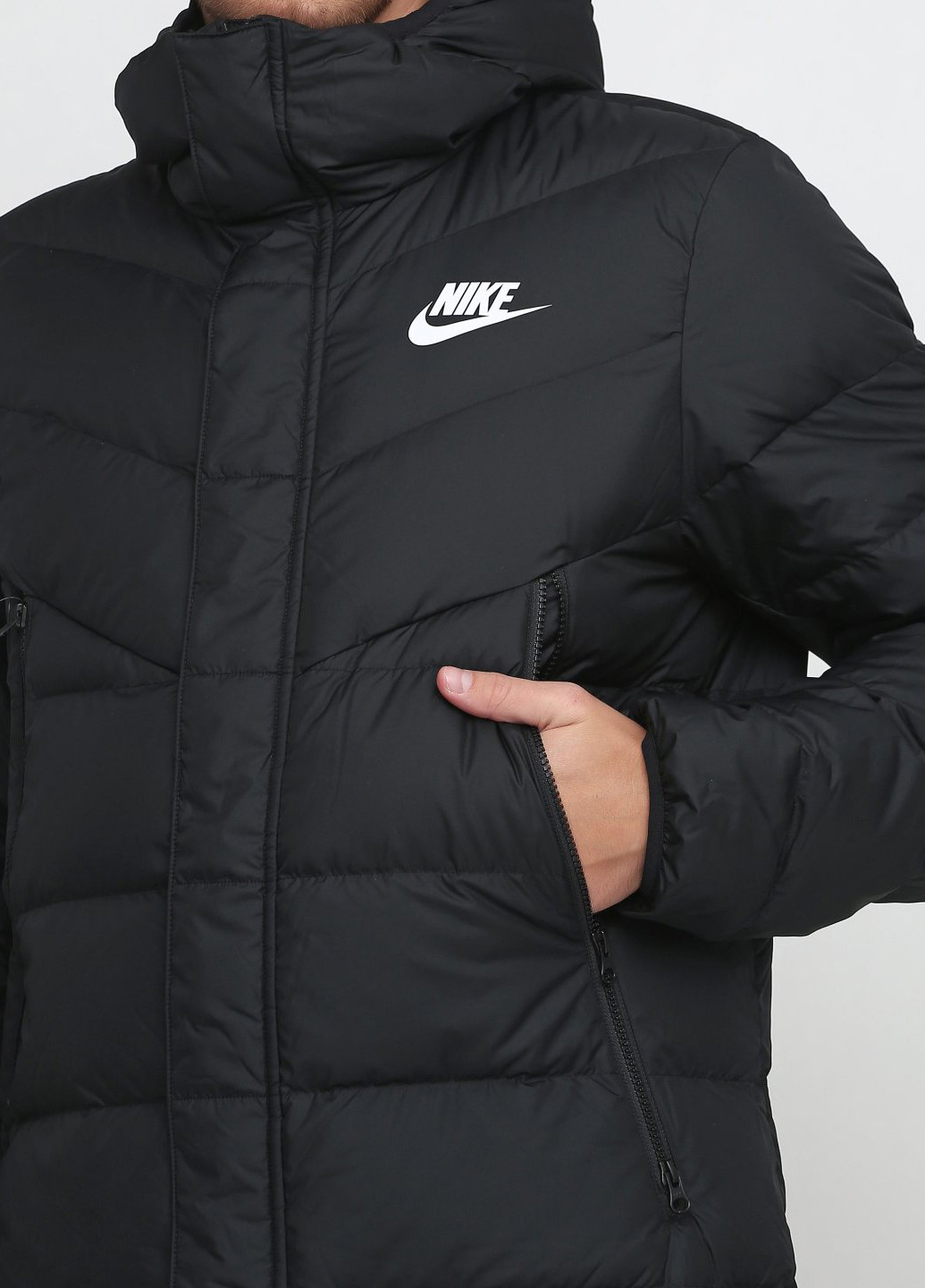 Черный зимний Пуховик Nike