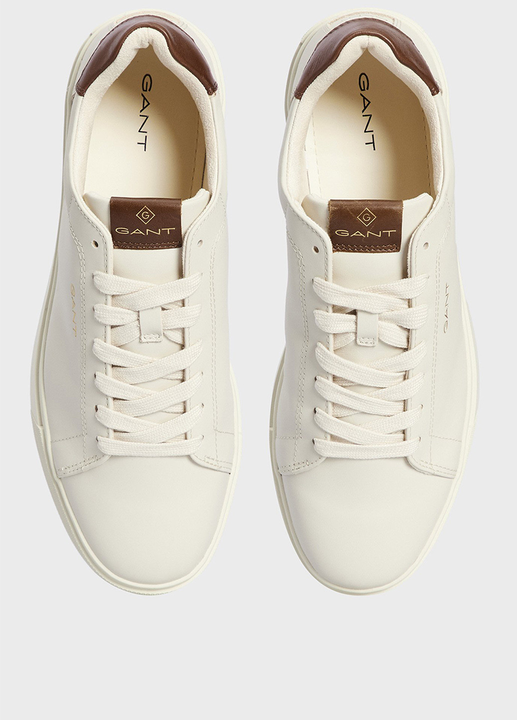 Бежевые кеды Gant