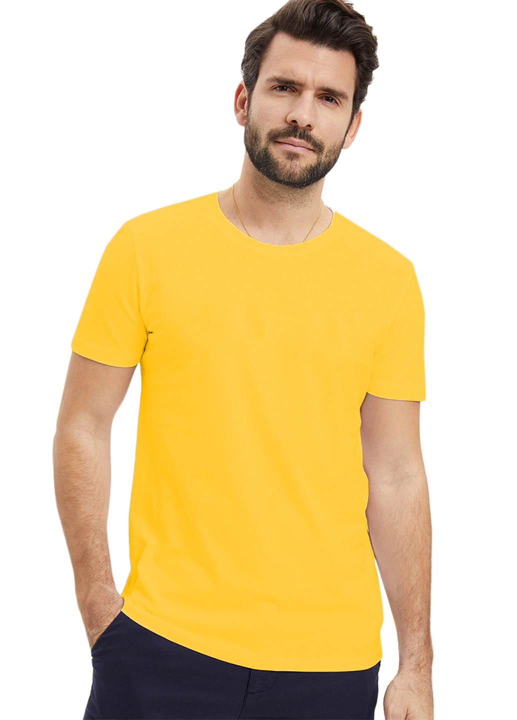 Светло-желтая летняя футболка SVTR