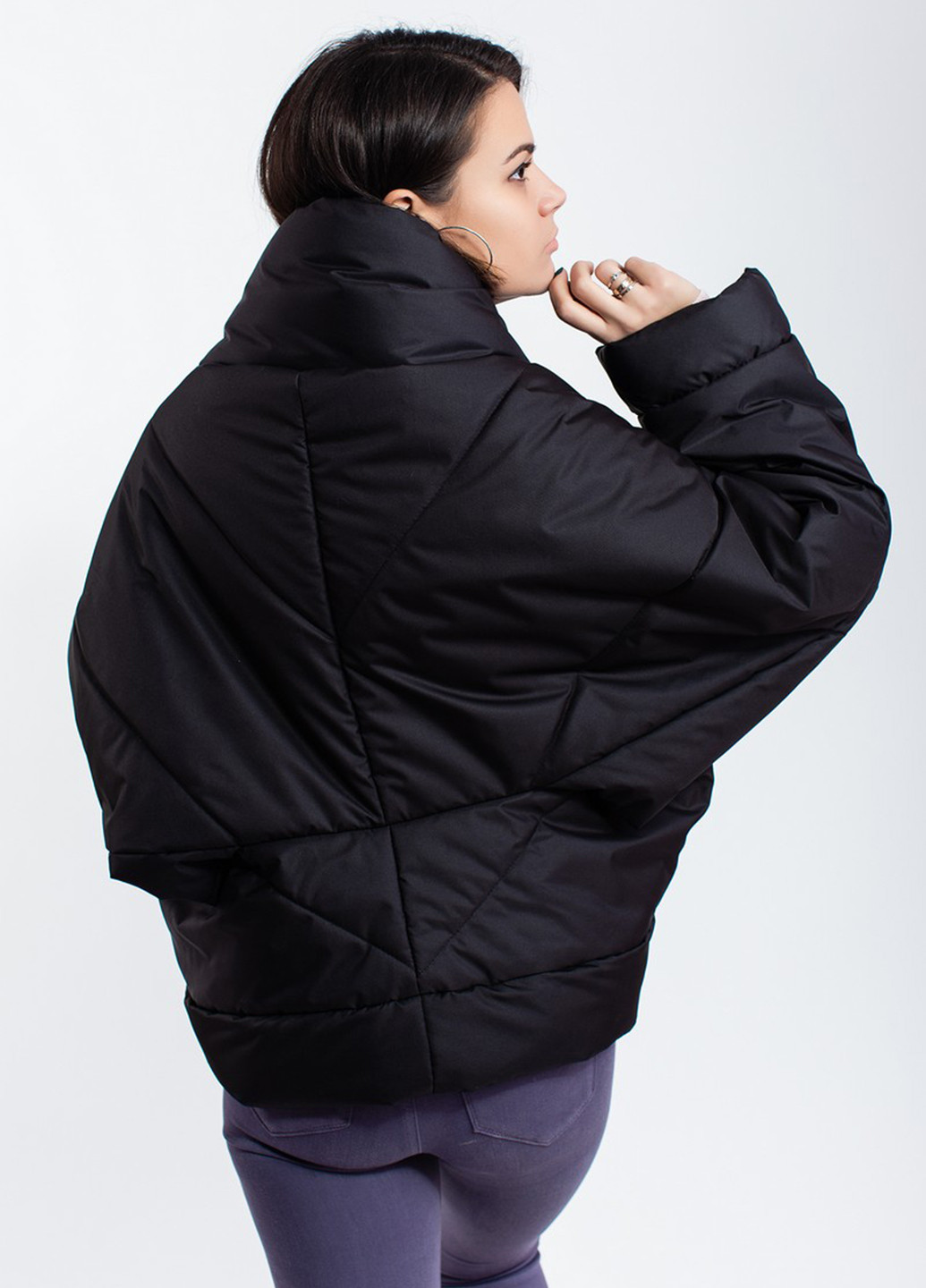 Черная зимняя куртка Modna Anka