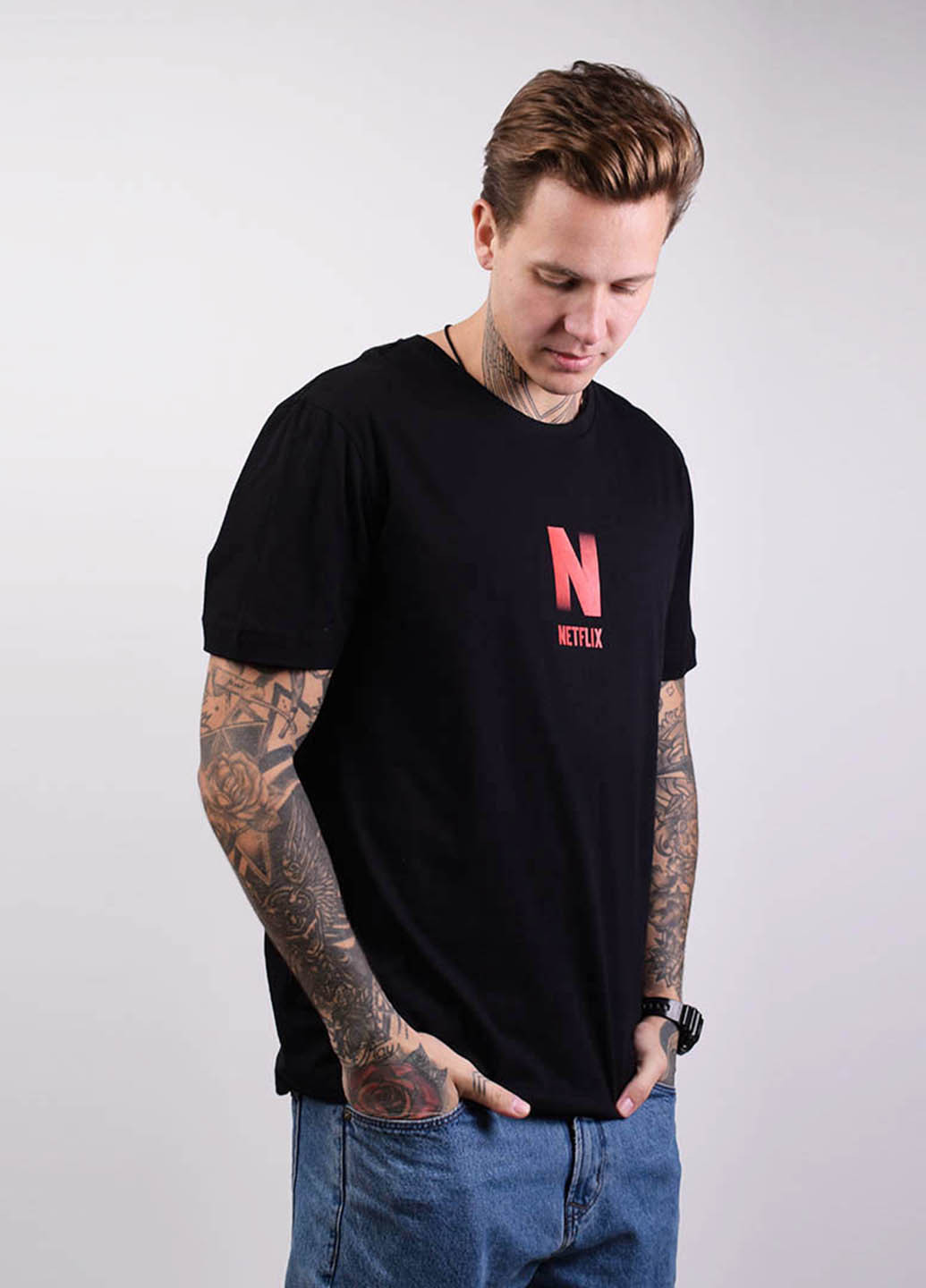 Чорна футболка чоловіча n-1netflix чорний Power Футболки