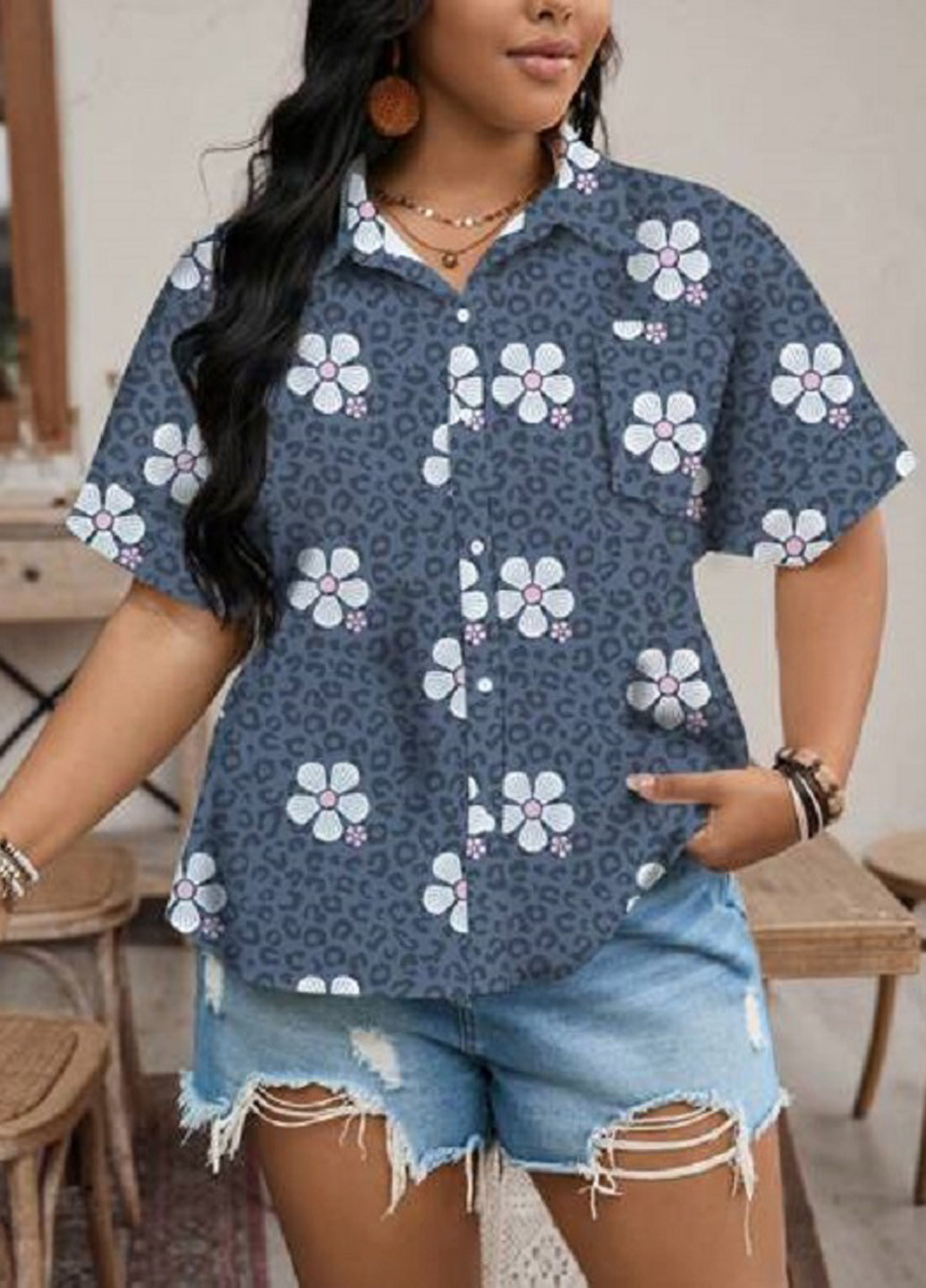 Синяя кэжуал рубашка с цветами Emery Rose