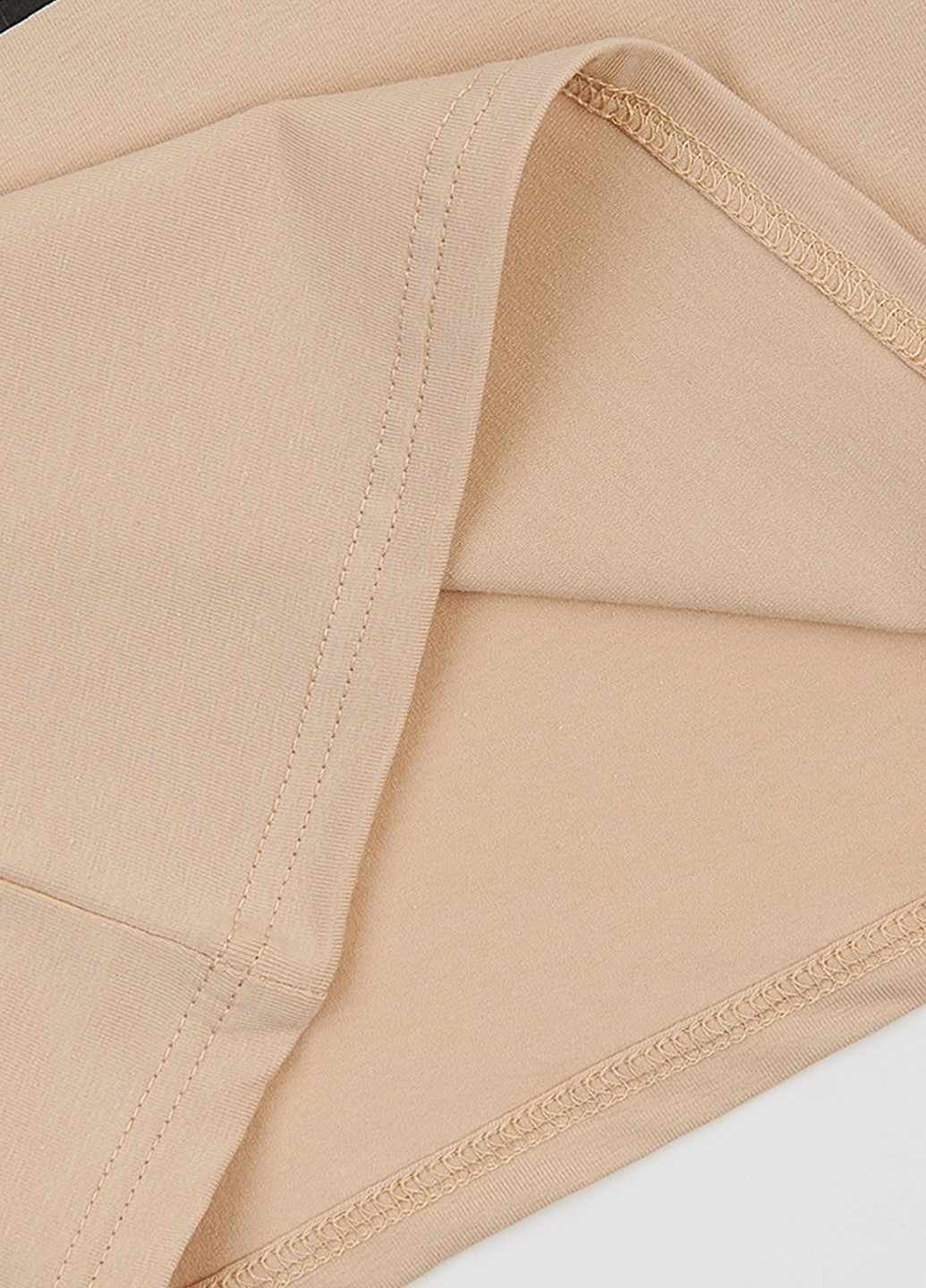 Бежева літня футболка Flamingo