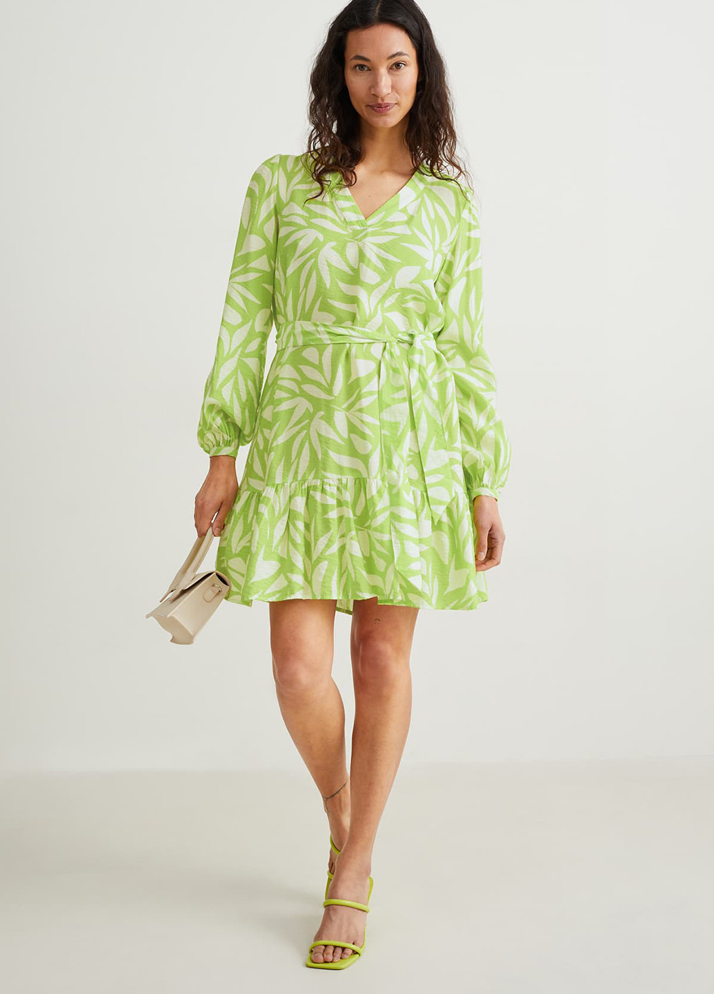 Салатова кежуал сукня а-силует C&A з малюнком