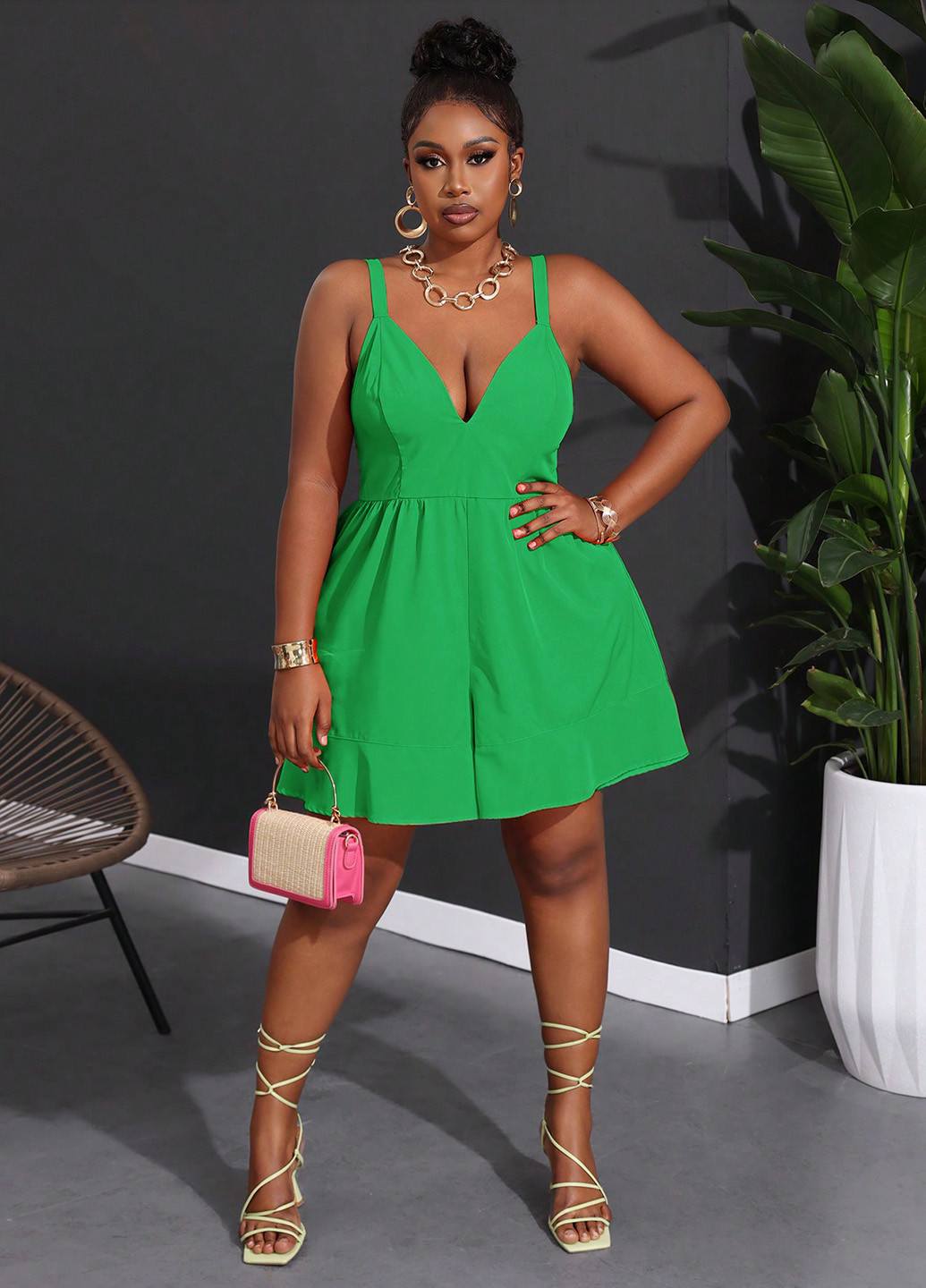 Комбинезон SHEIN комбинезон-шорты однотонный зелёный кэжуал полиэстер