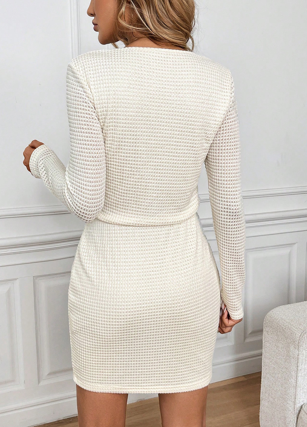 Кремовое кэжуал платье силуэтная SHEIN однотонное