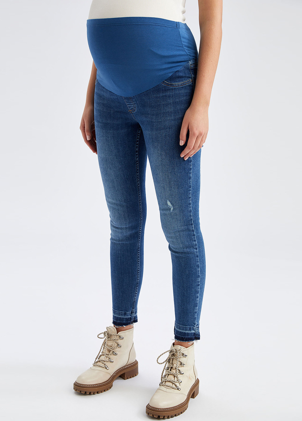 Синие демисезонные скинни джинсы для беременных DeFacto