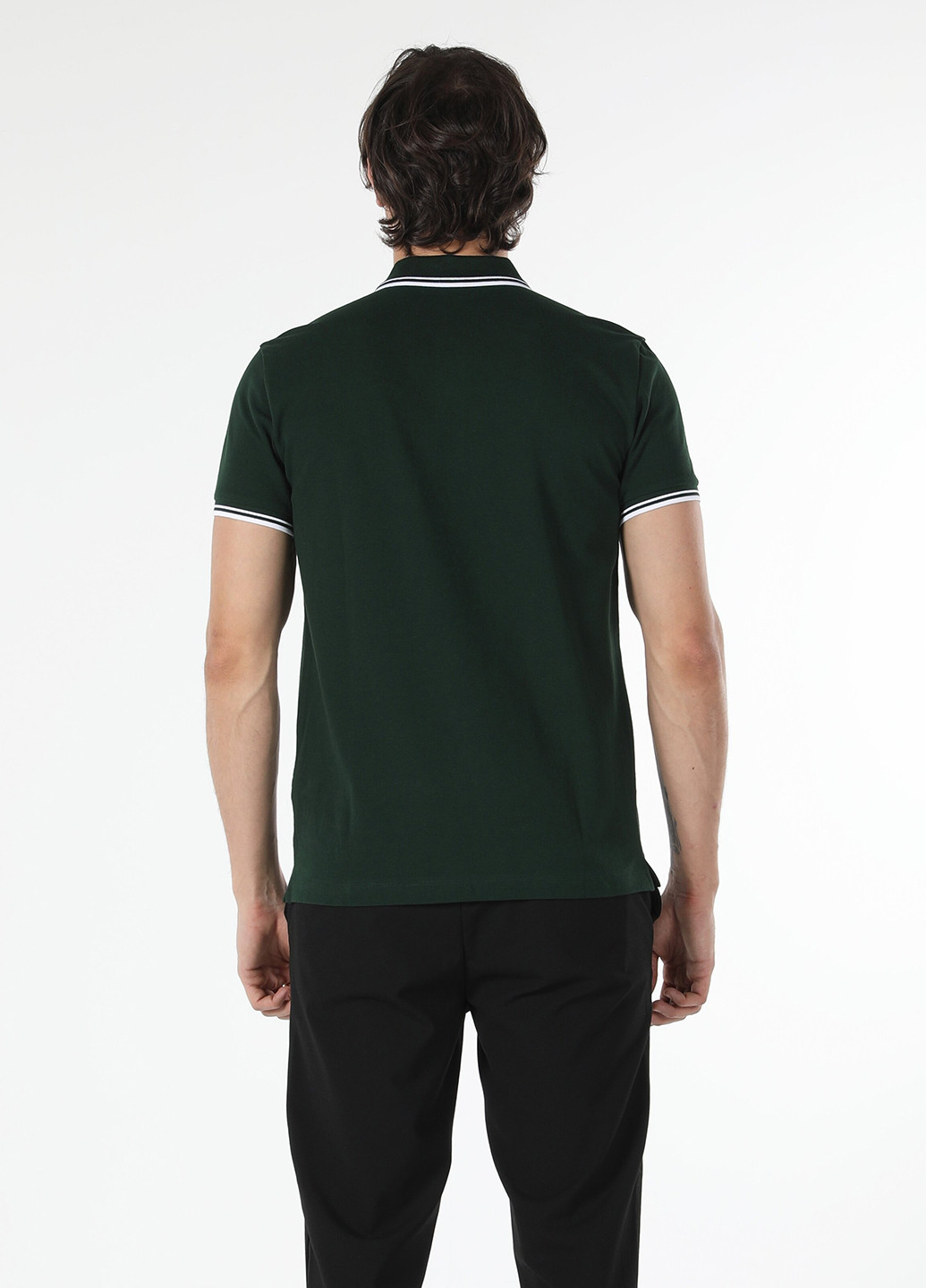 Зеленая футболка-поло для мужчин Colin's однотонная
