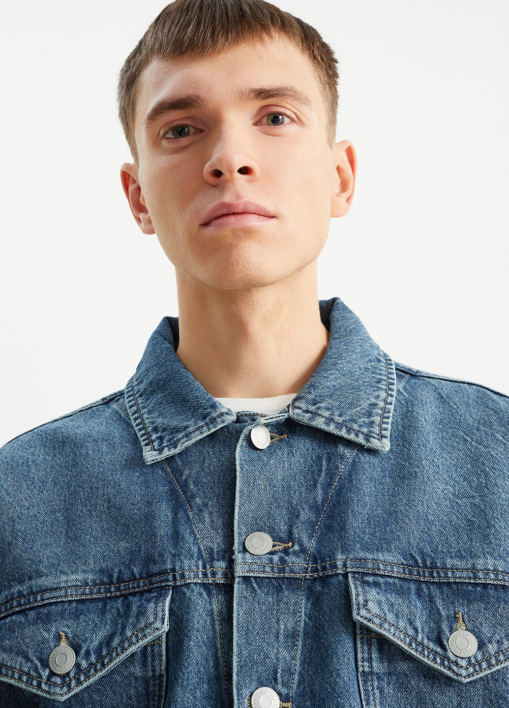 Синя демісезонна куртка C&A