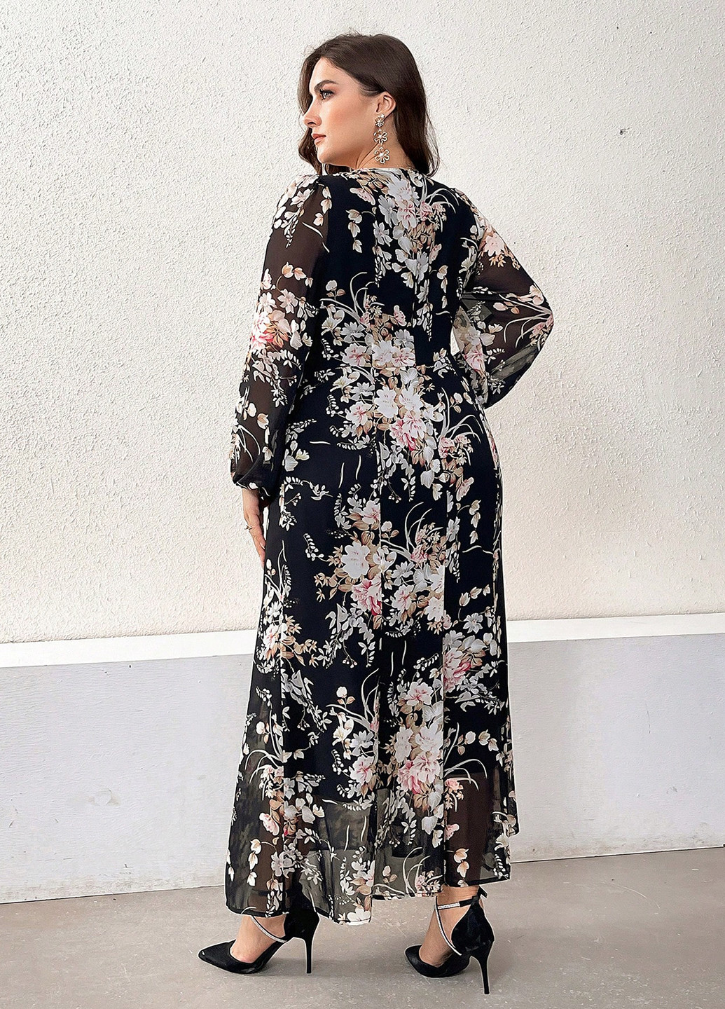 Чорна кежуал сукня на запах SHEIN з квітковим принтом