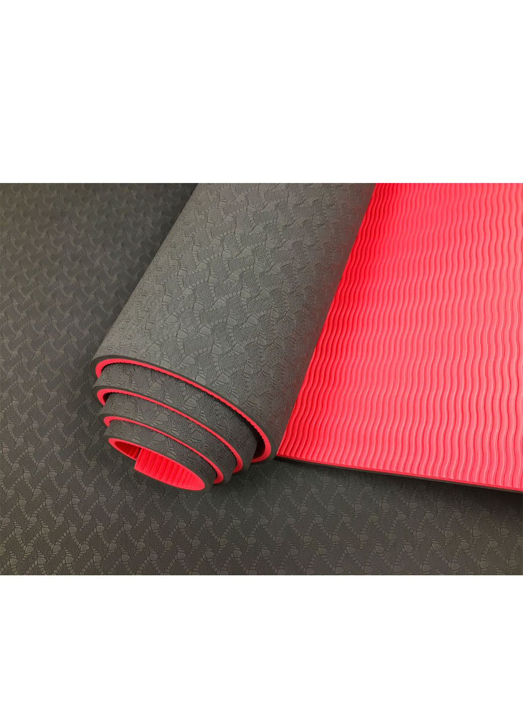 Коврик для йоги TPE+TC 183 х 61 см толщина 6мм двухслойный черный-красный (мат-каремат спортивный, йогамат для фитнеса) EasyFit (237596316)