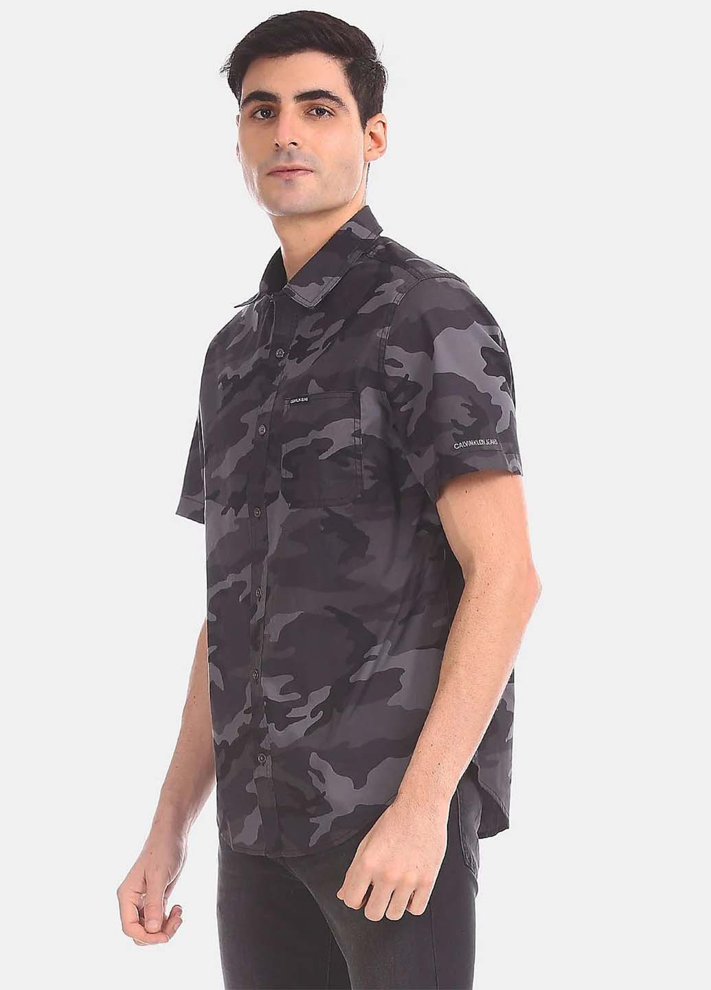 Серая кэжуал рубашка камуфляжная Calvin Klein