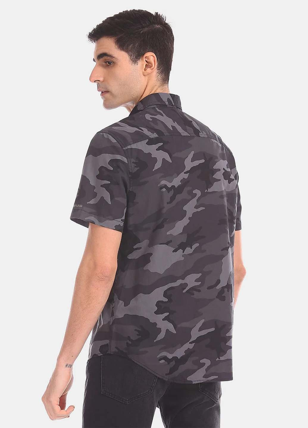Серая кэжуал рубашка камуфляжная Calvin Klein