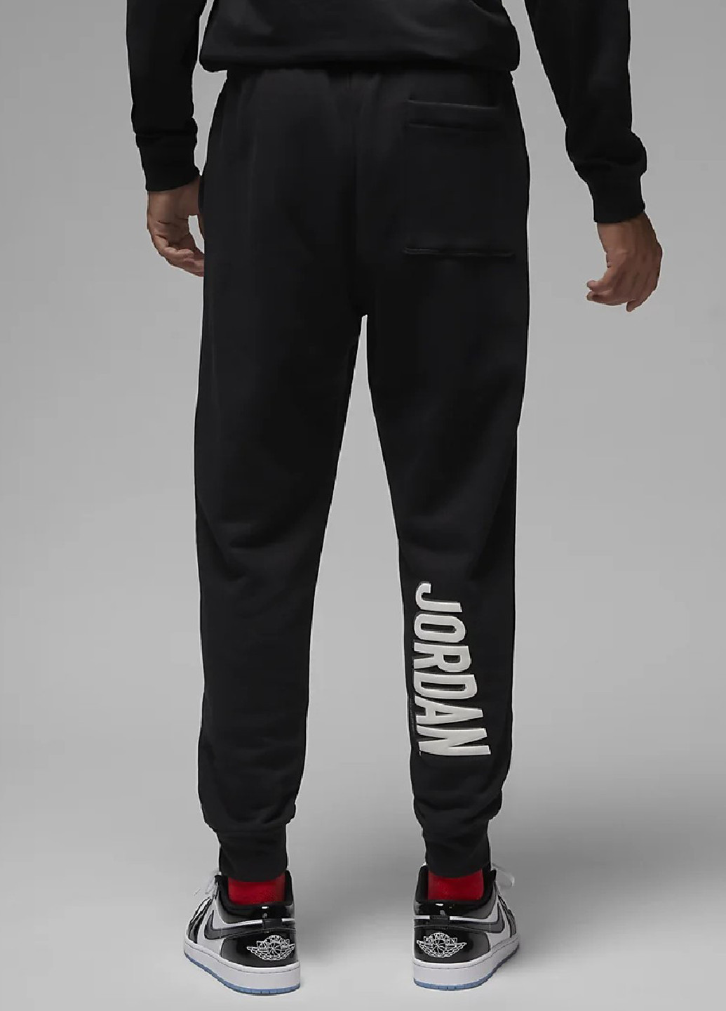 Черные спортивные демисезонные джоггеры брюки Jordan