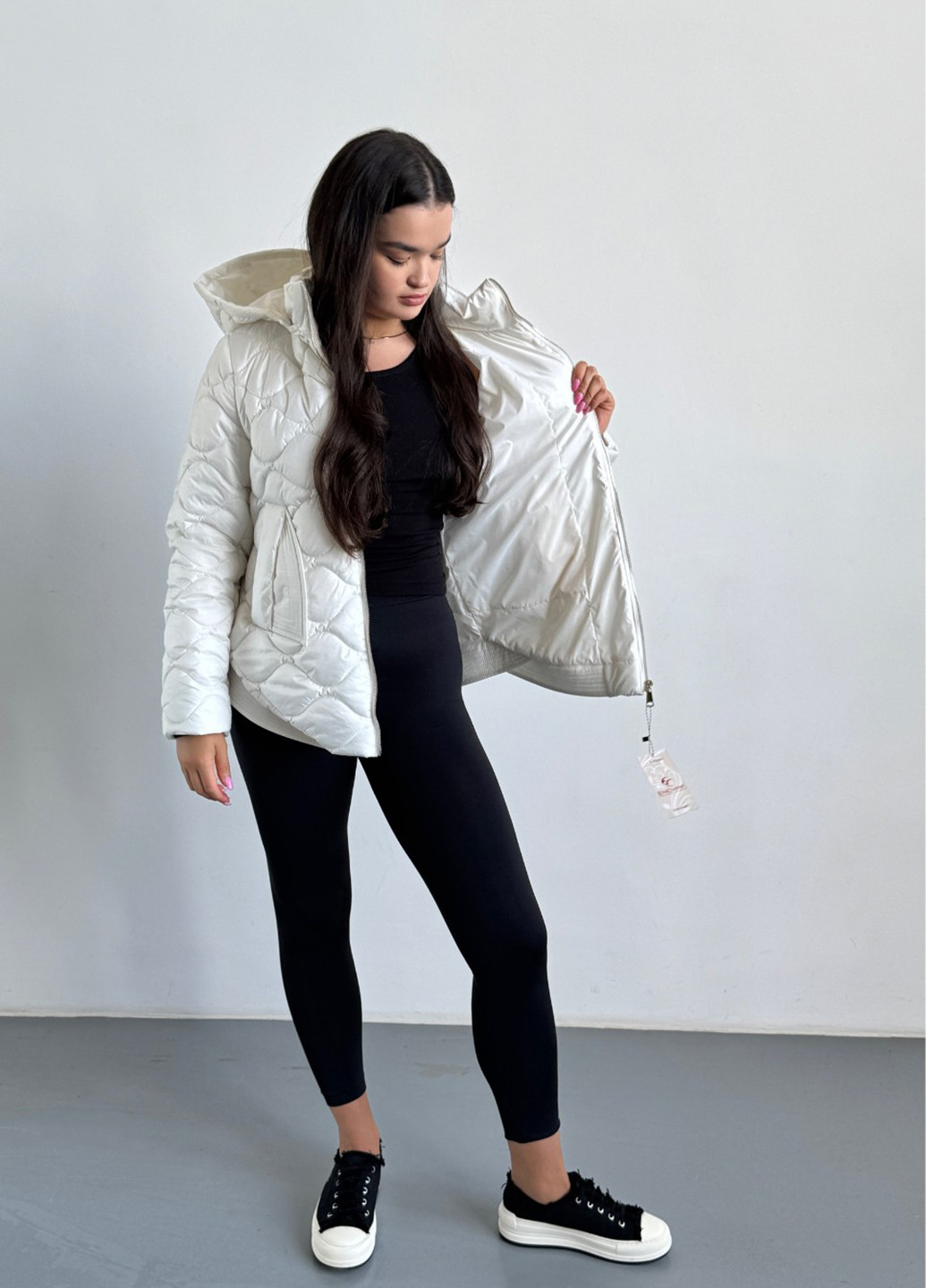 Молочная демисезонная куртка Eva Classic