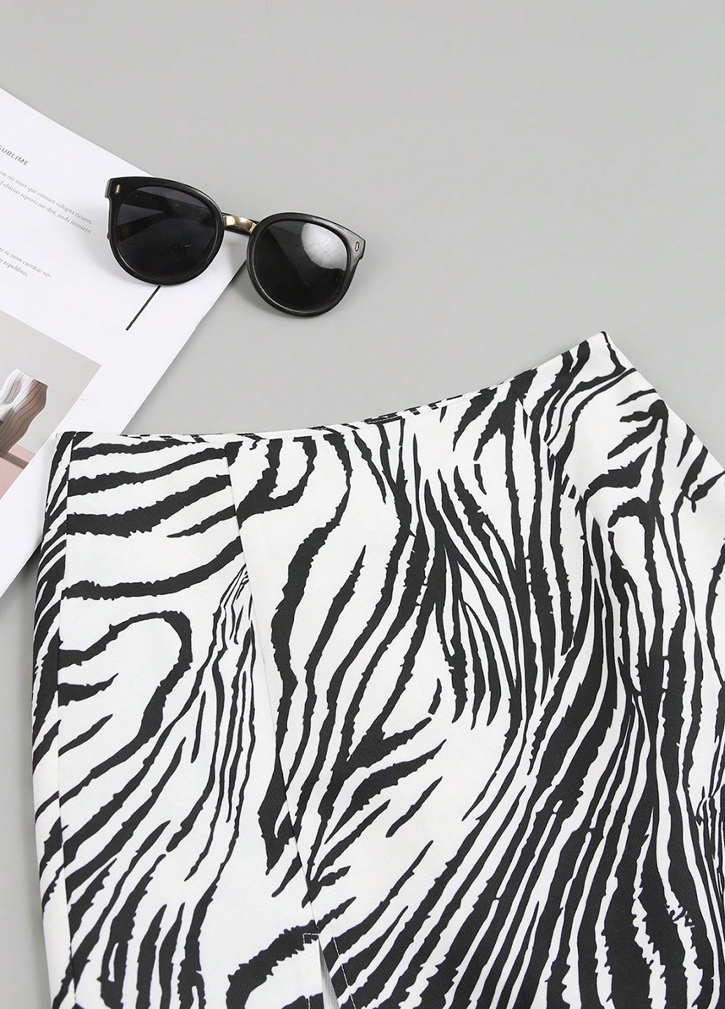 Черно-белая кэжуал зебра юбка SHEIN а-силуэта (трапеция)