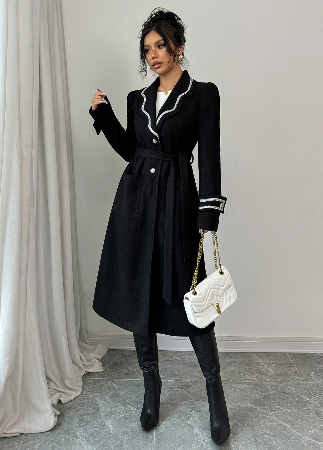 Чорне демісезонне Пальто однобортне SHEIN