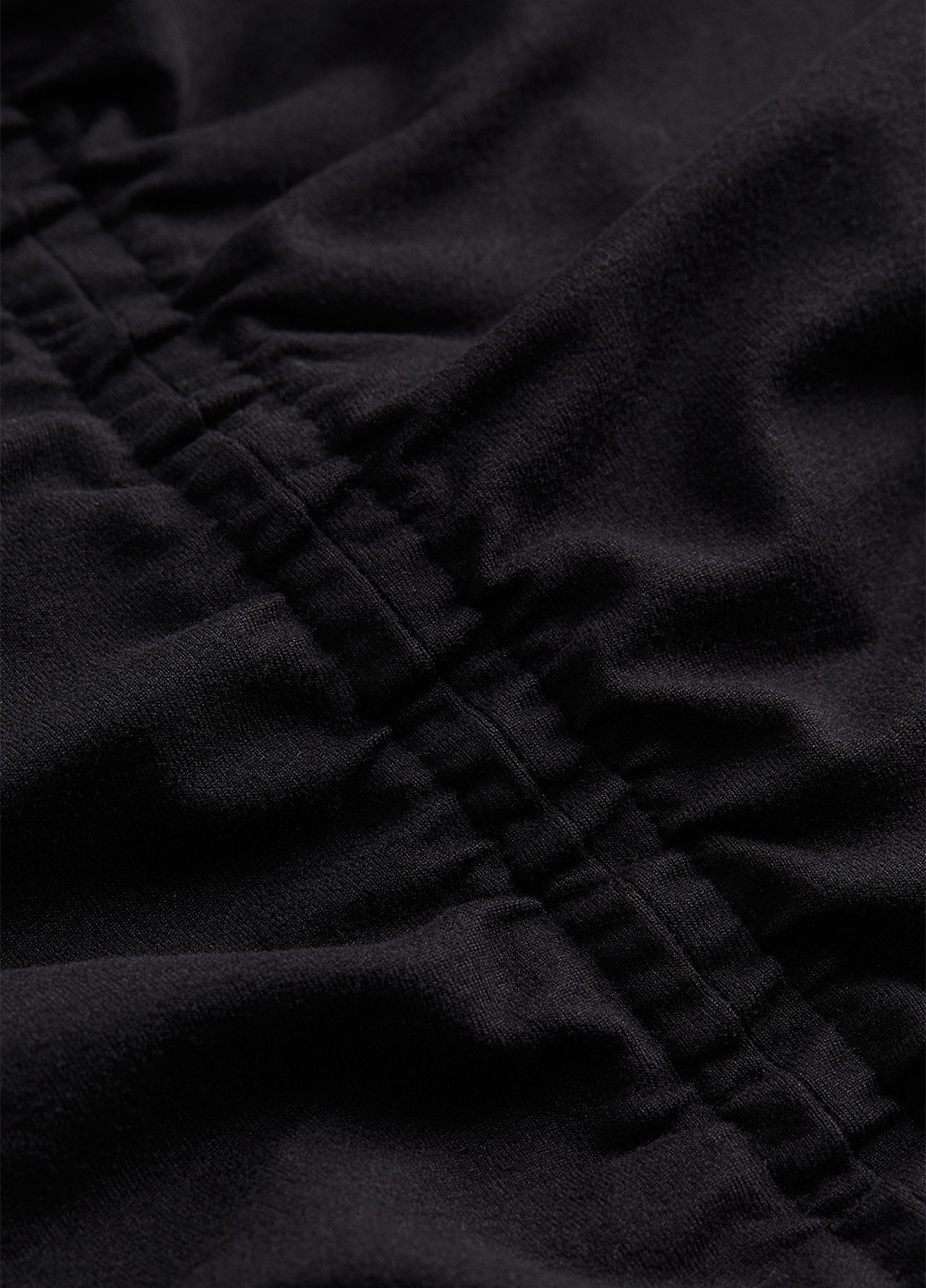 Черное кэжуал платье H&M однотонное