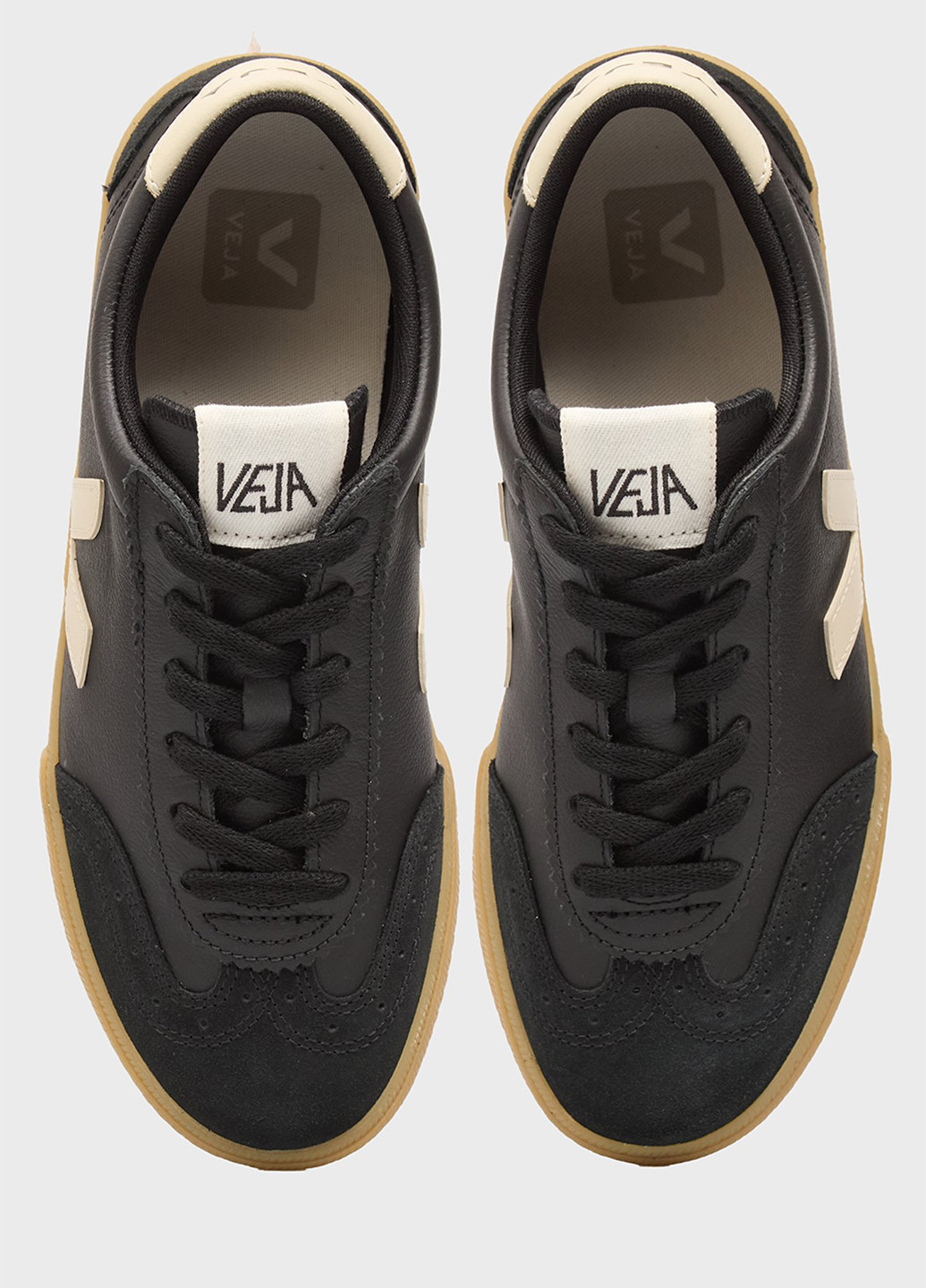 Чорні кеди Veja