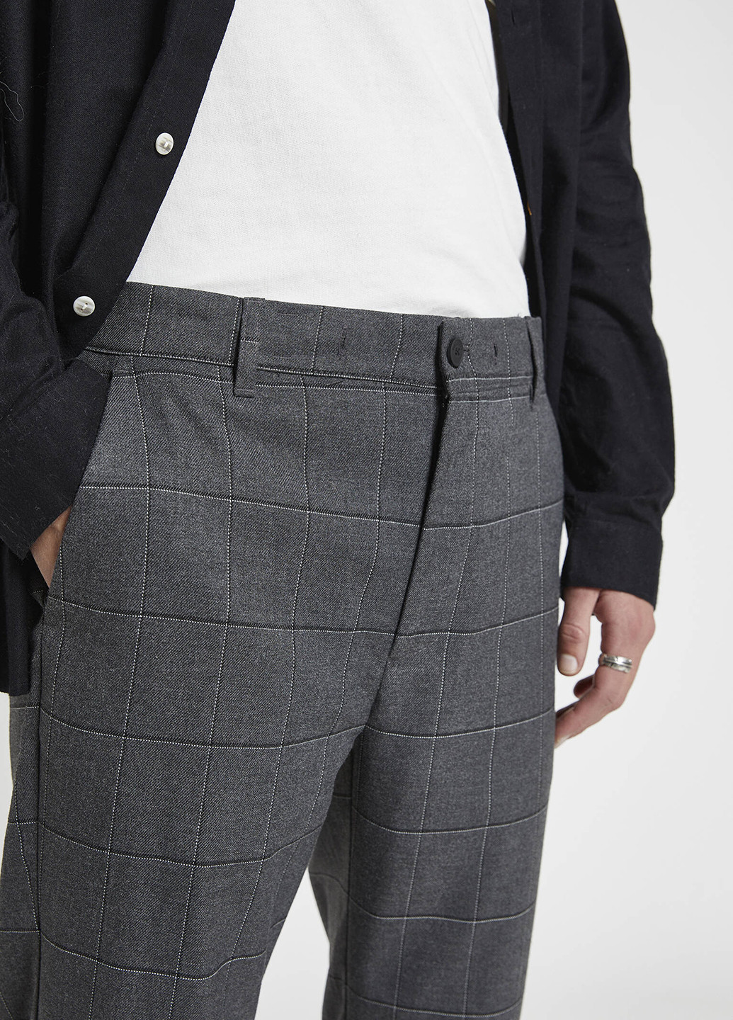 Серые кэжуал демисезонные классические брюки Pull & Bear