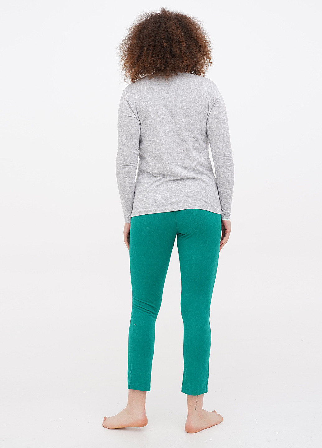 Комбинированная всесезон пижама (лонгслив, брюки) лонгслив + брюки Cleve