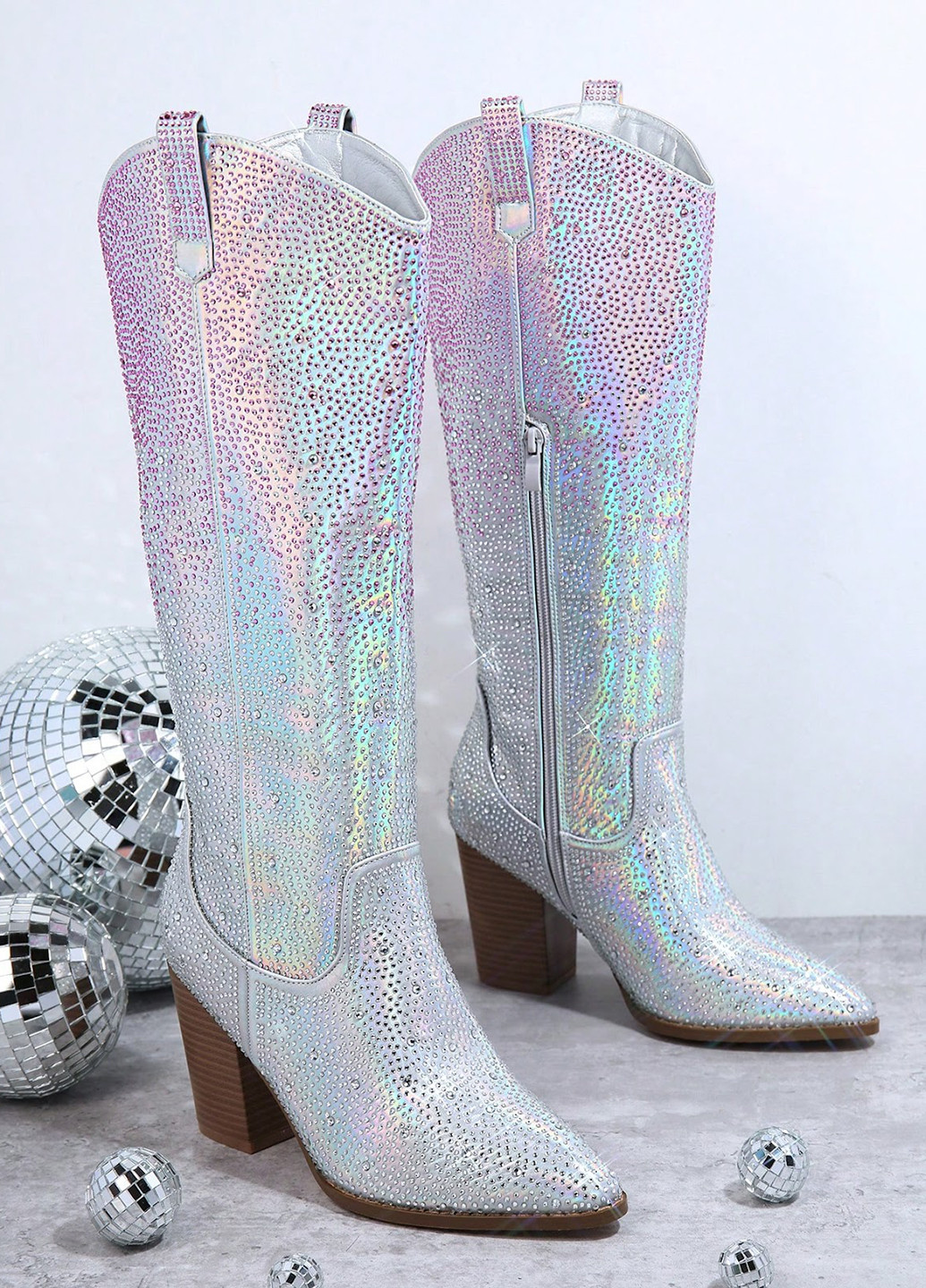 Осенние сапоги казаки SHEIN со стразами