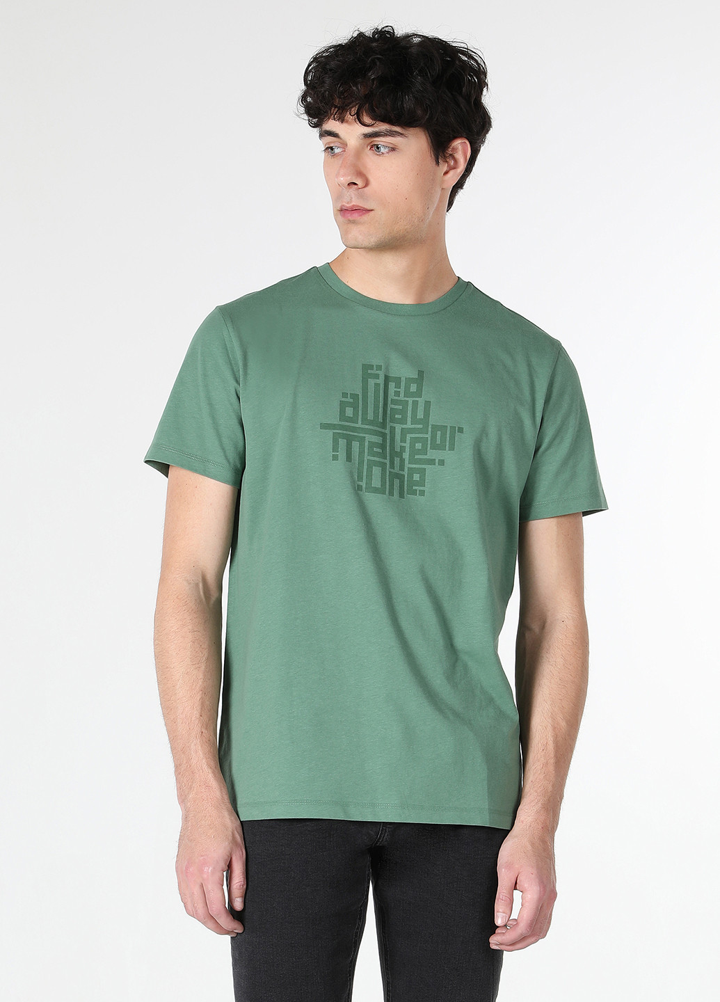 Зелена футболка Colin's