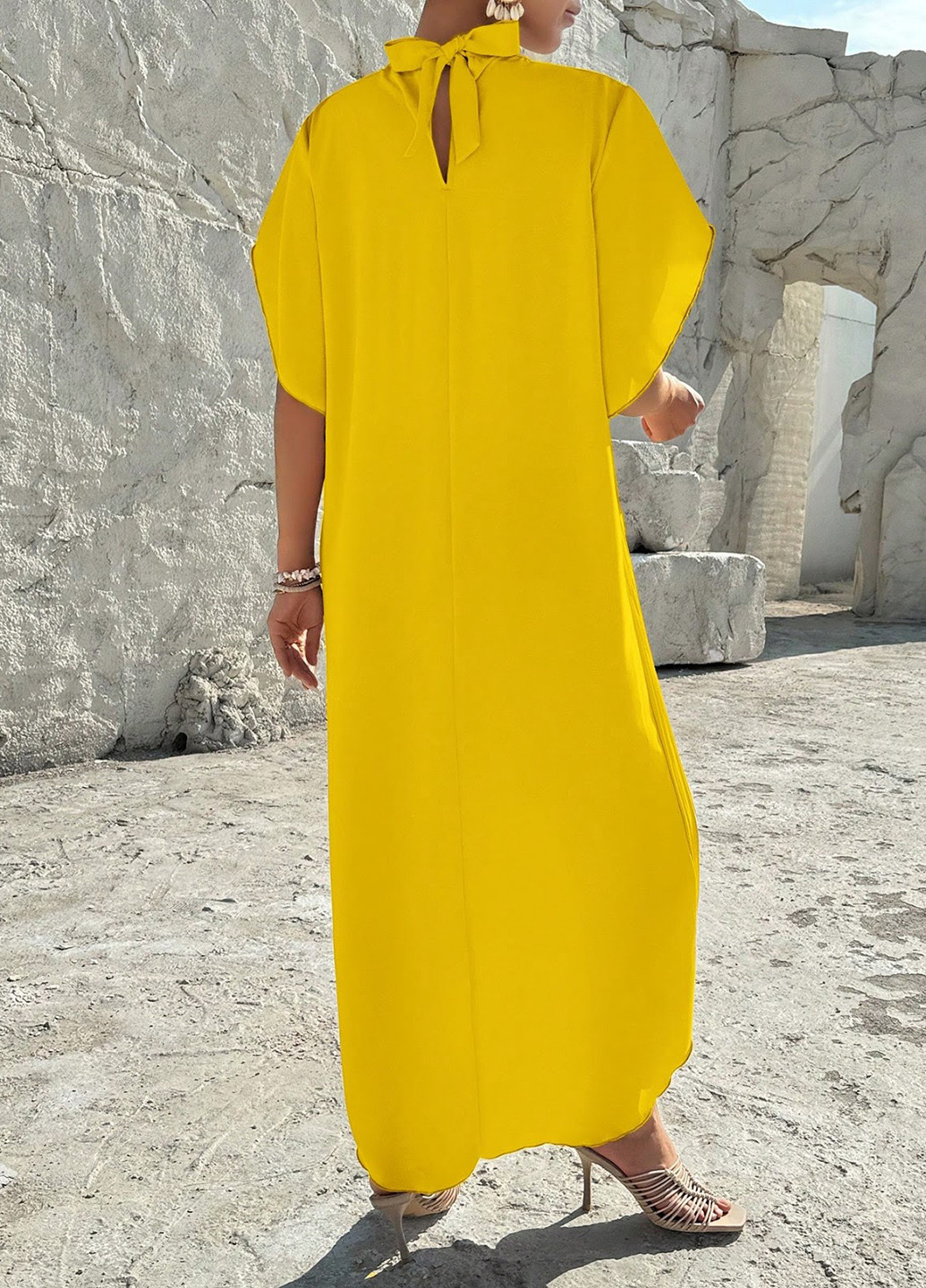 Горчичное кэжуал платье плиссированное SHEIN однотонное