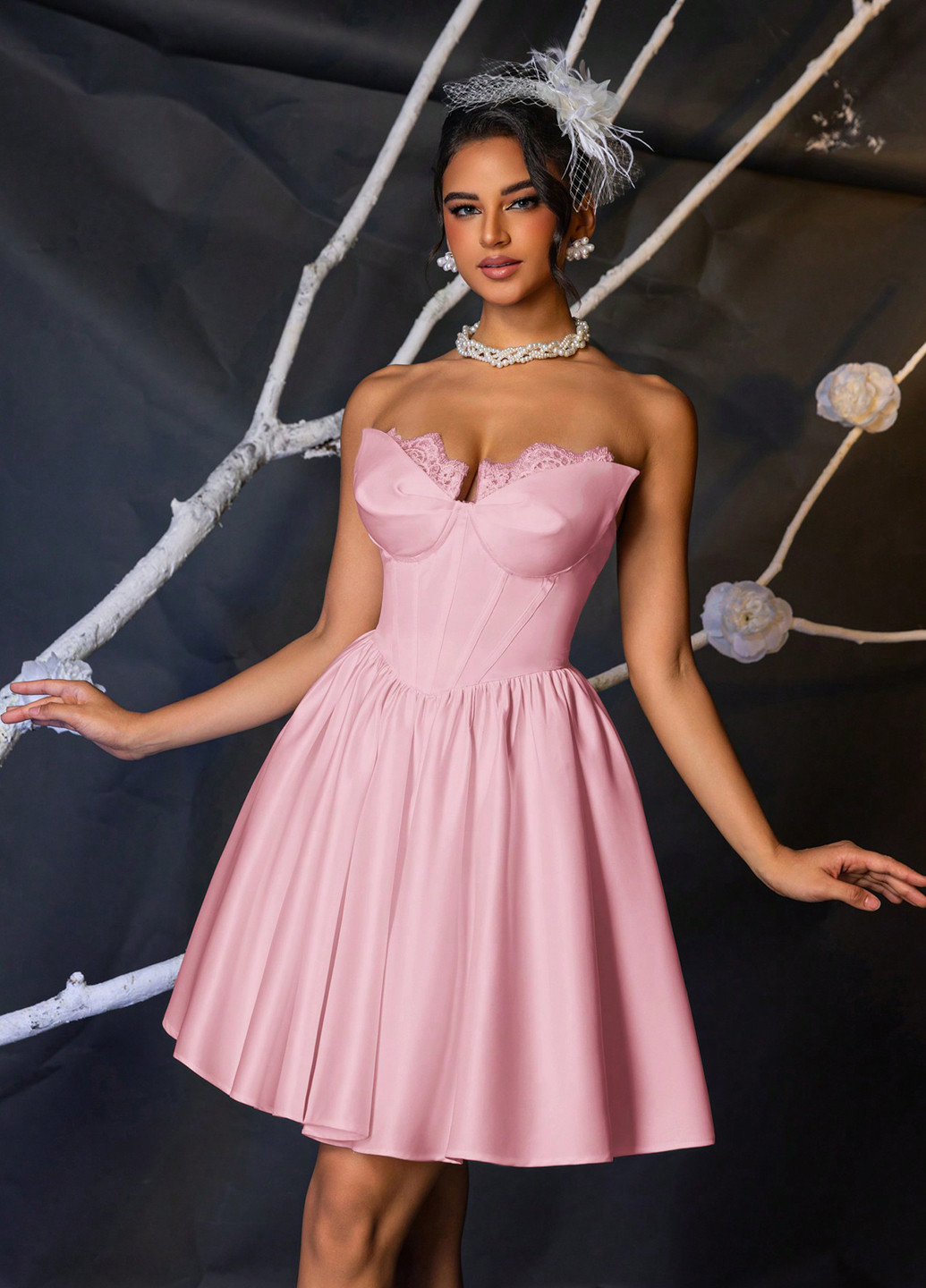 Светло-розовое праздничный, коктейльное платье с корсетом SHEIN однотонное