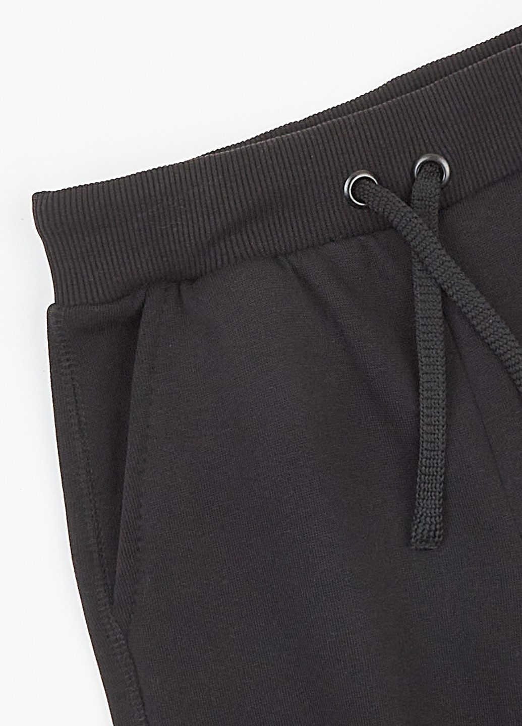 Черные спортивные демисезонные брюки джоггеры ArDoMi