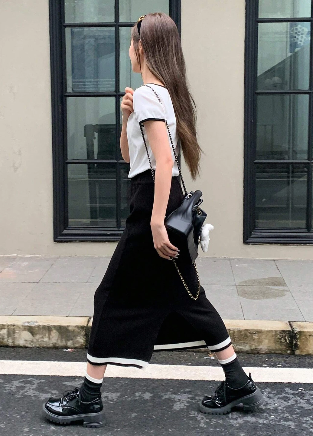 Черная кэжуал однотонная юбка SHEIN