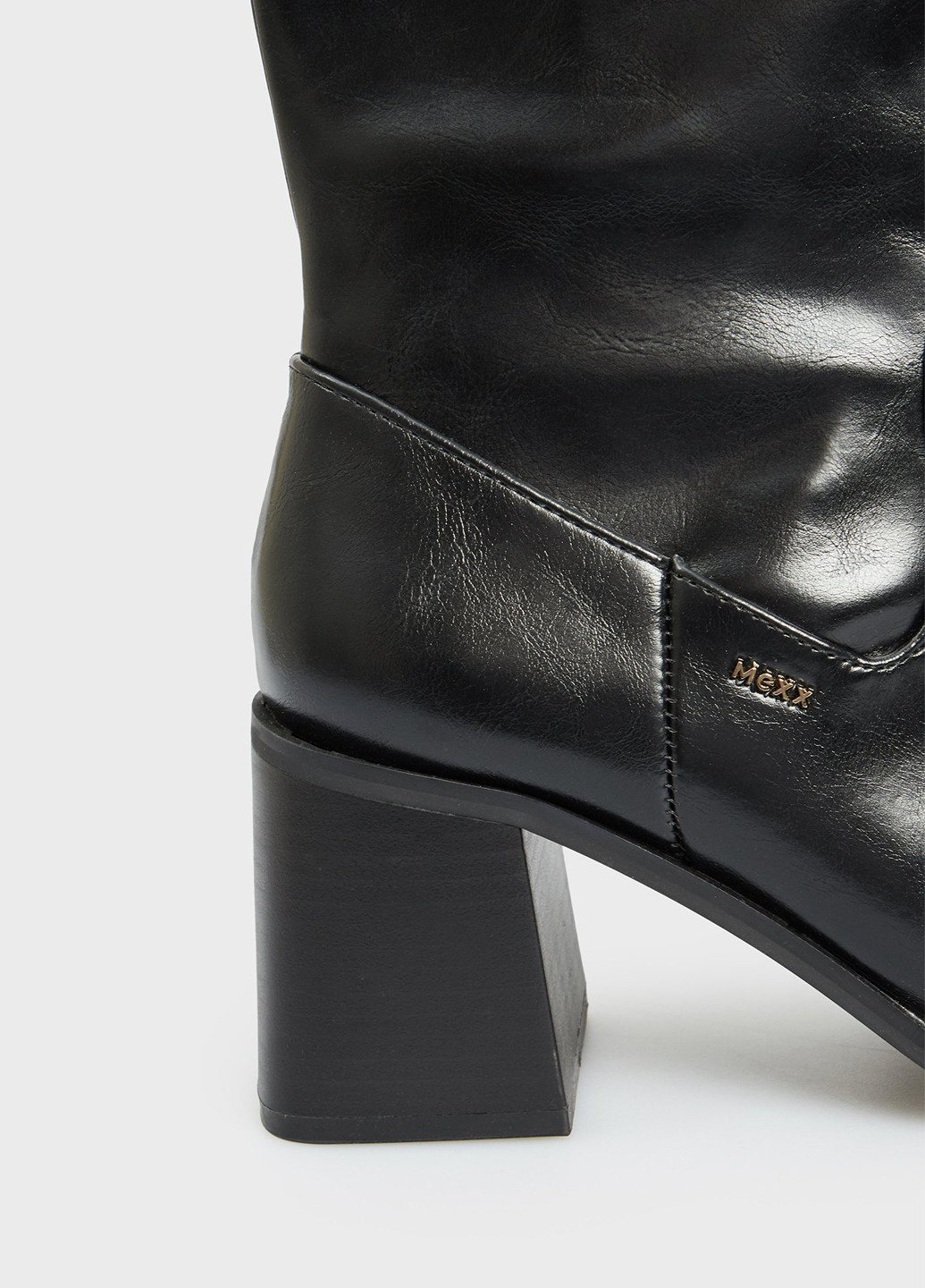 Зимние сапоги Mexx с логотипом