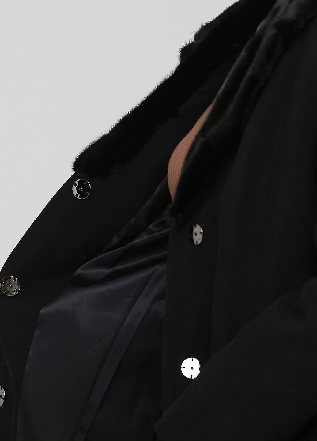 Черное зимнее Пальто (мех норки) однобортное Шикарные меха