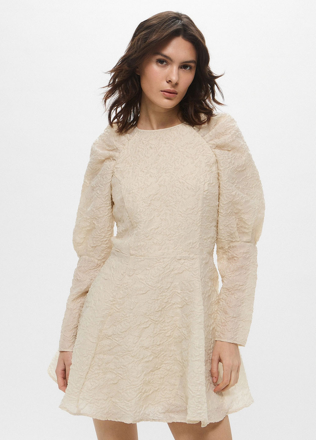 Світло-бежева коктейльна сукня кльош H&M однотонна