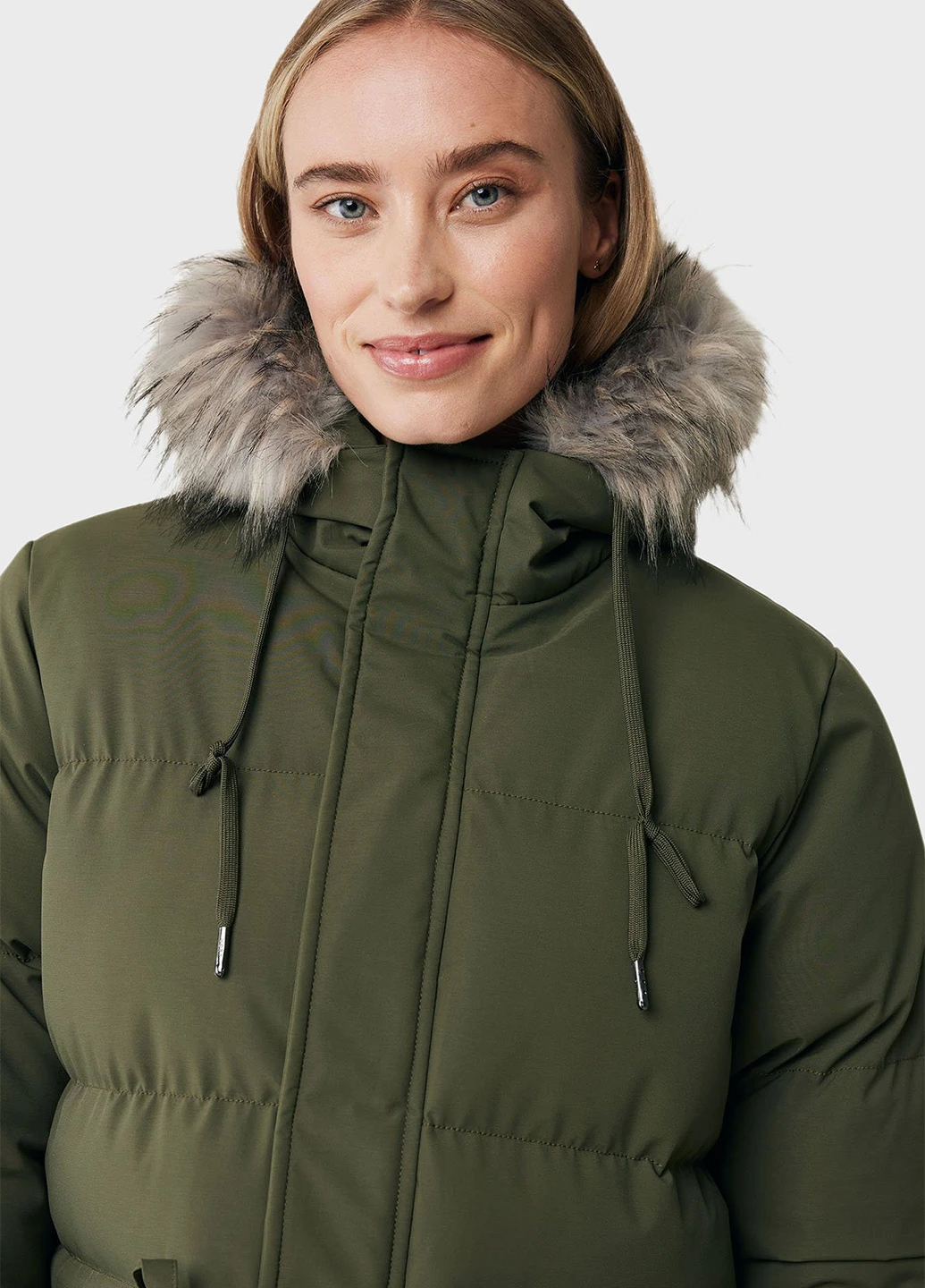 Оливкова (хакі) зимня куртка Mexx