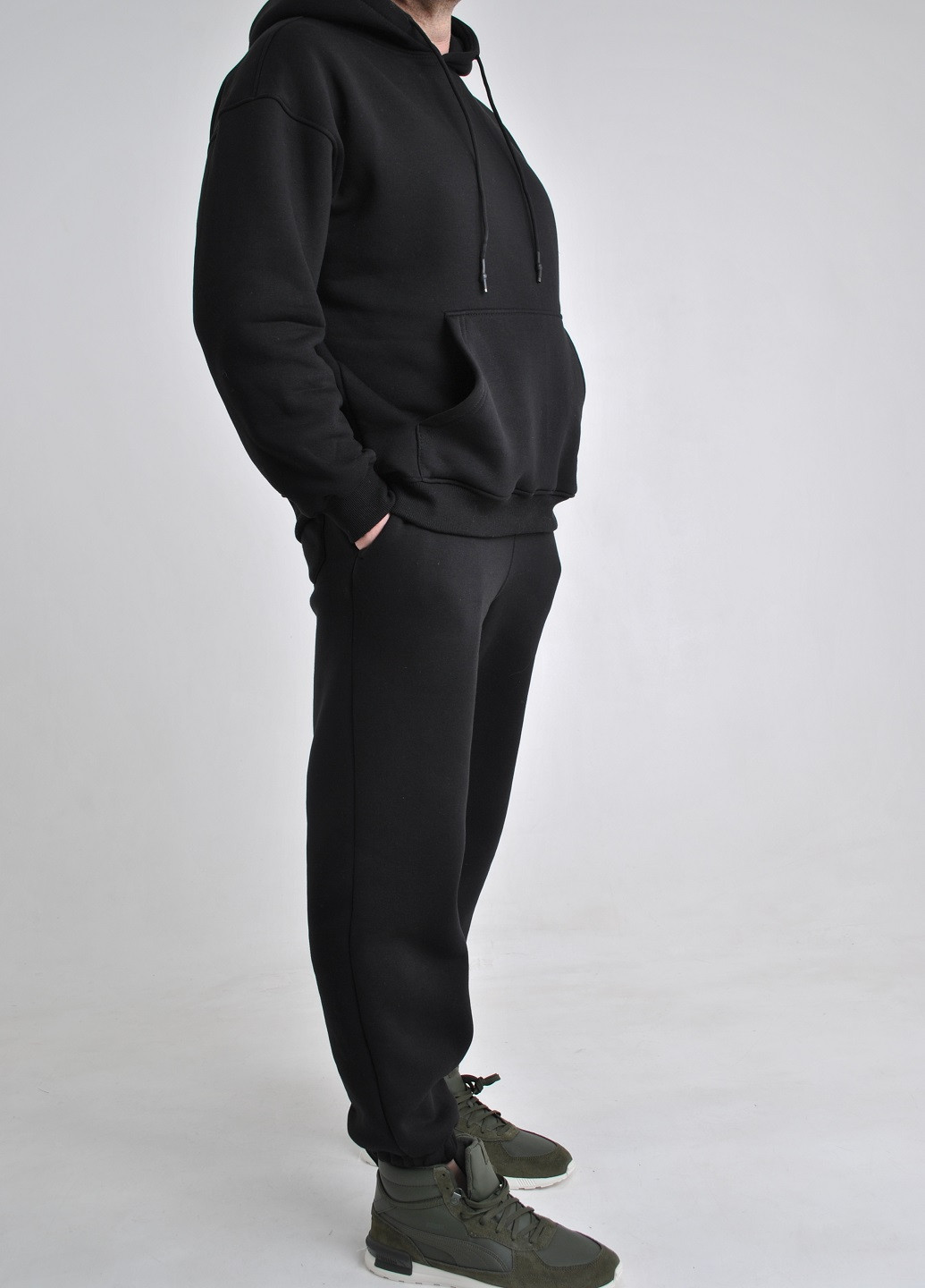Черный зимний спортивный костюм с начесом Fashion Club