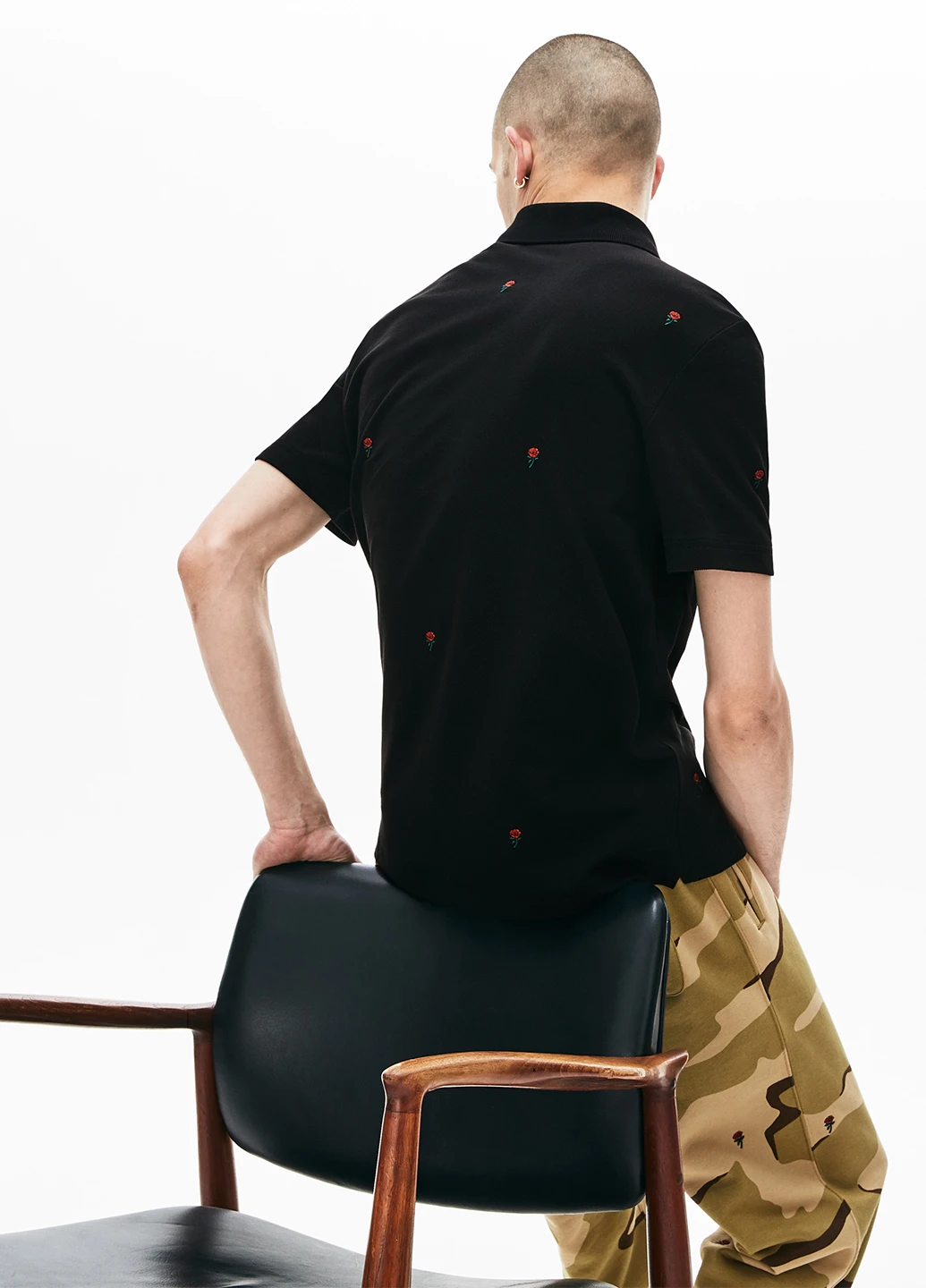 Черная футболка-поло для мужчин Lacoste однотонная