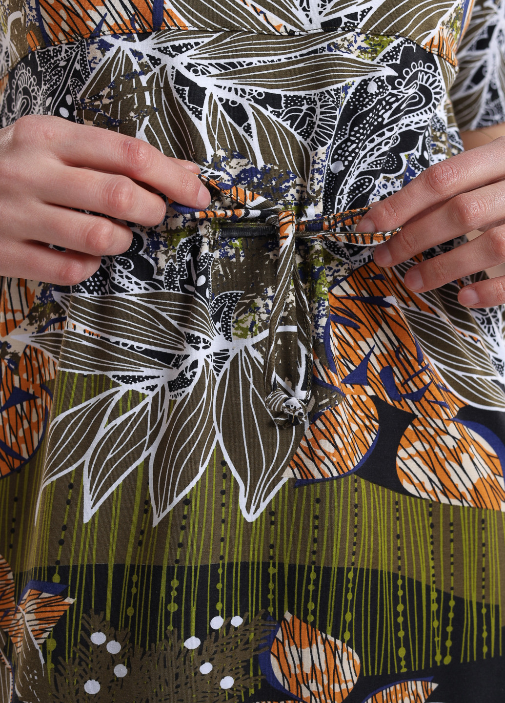 Оливковое (хаки) кэжуал платье клеш BBL с цветочным принтом