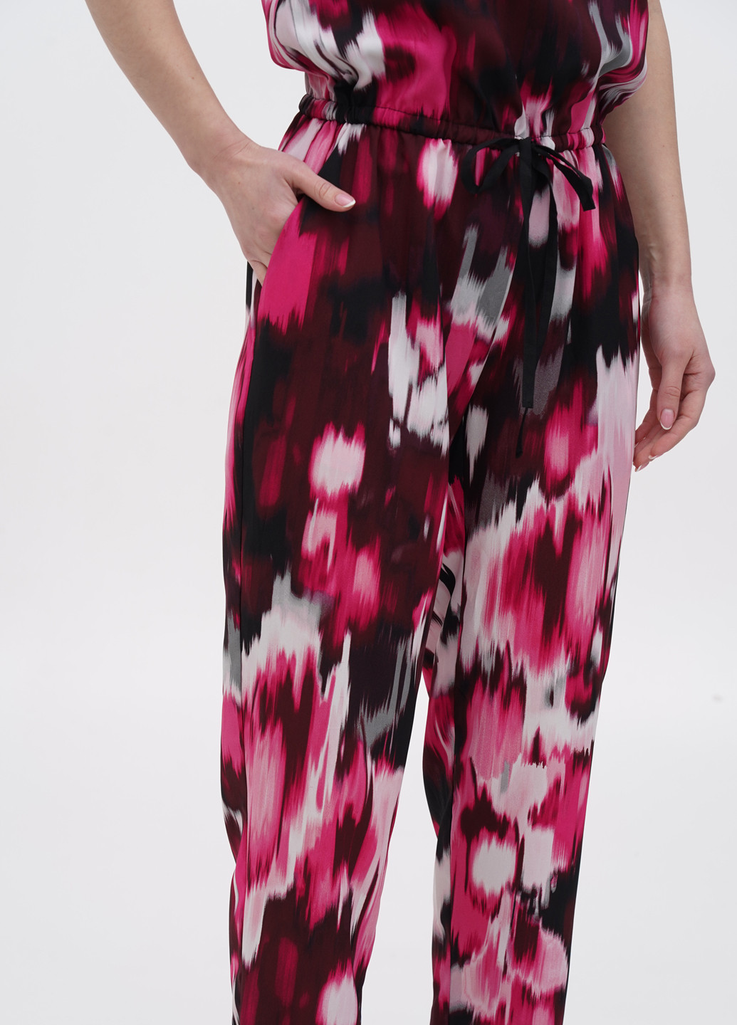 Комбинезон DKNY комбинезон-брюки абстрактный комбинированный кэжуал полиэстер