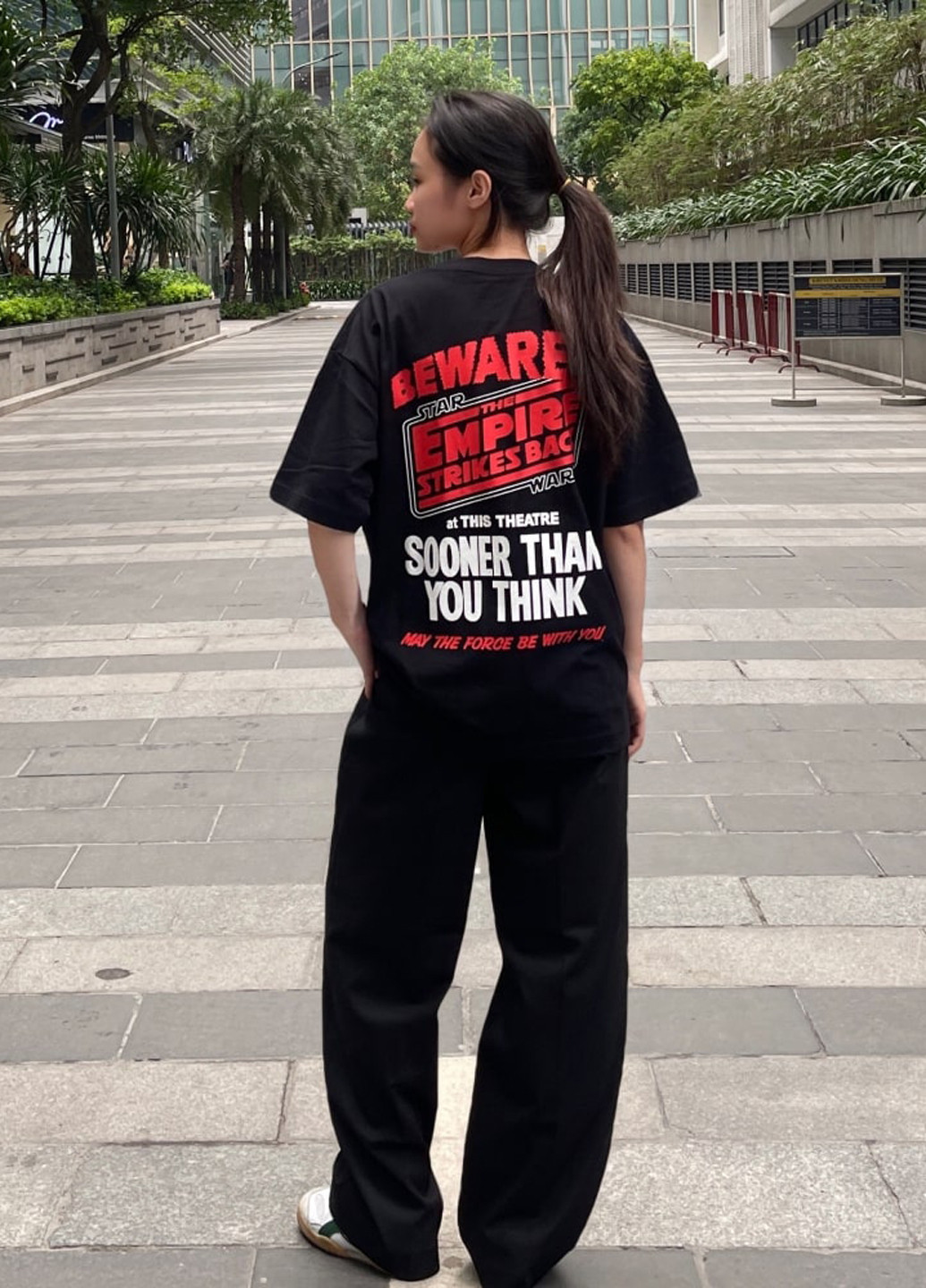 Чорна футболка Uniqlo